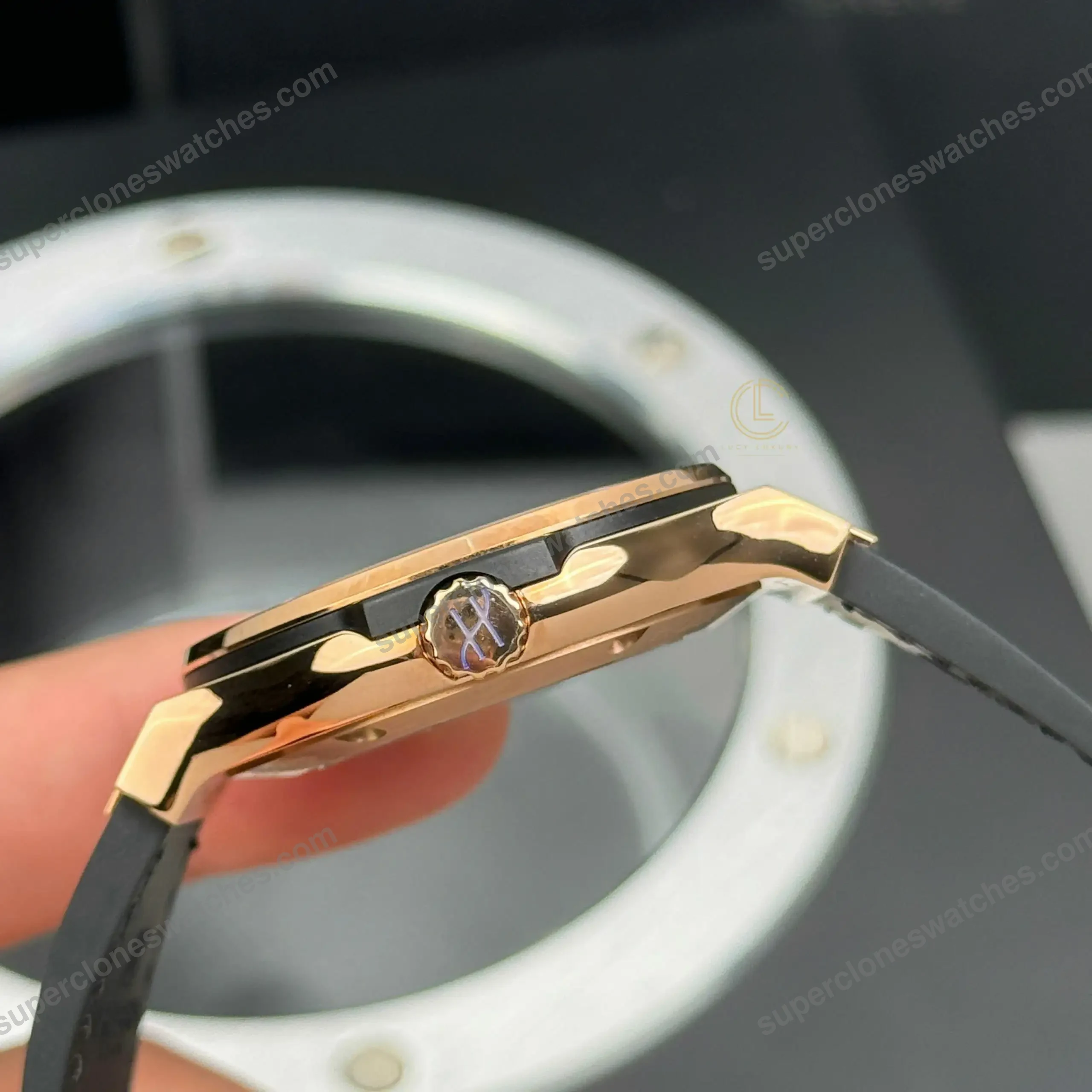Super-Clone-Hublot-Classic-Fusion-Rose-Gold-Titanium-38mm-Black-Dial-Unisex-Size-5