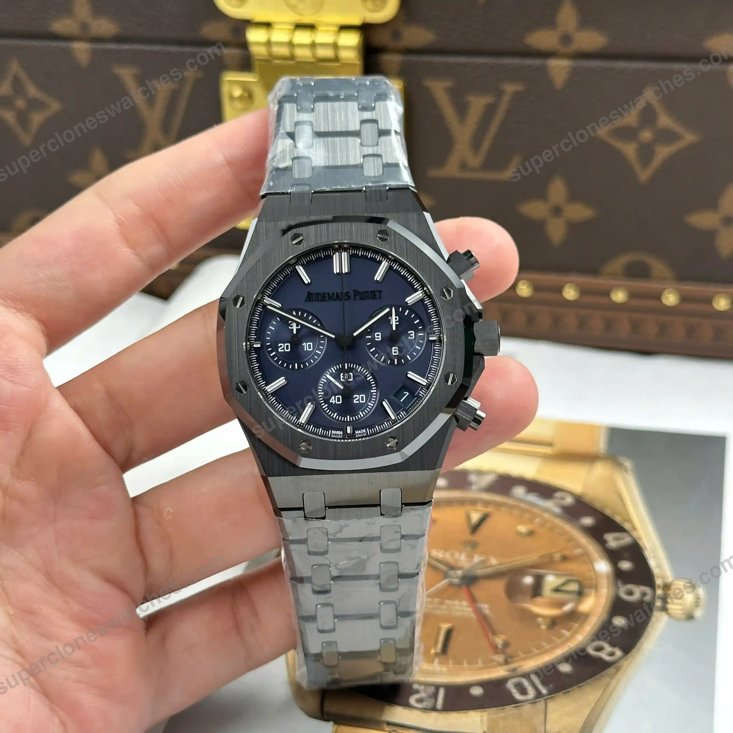 Super-Clone-Audemars-Piguet-Royal-Oak-Selfwinding-Chronograph-8220One-Drop8-2