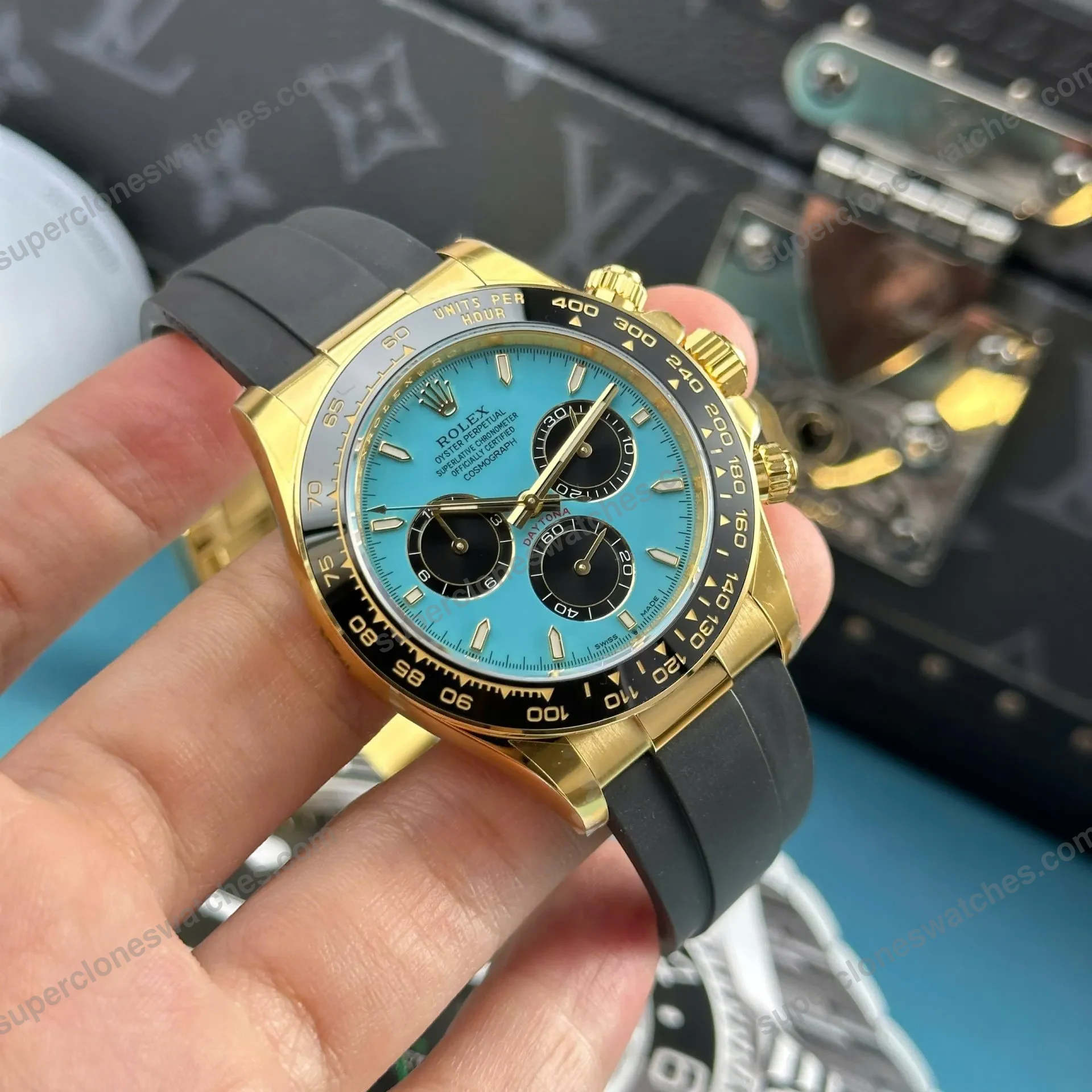 Super-Clone-Rolex-Daytona-126518LN-Turquoise-Dial-Alcaraz-5