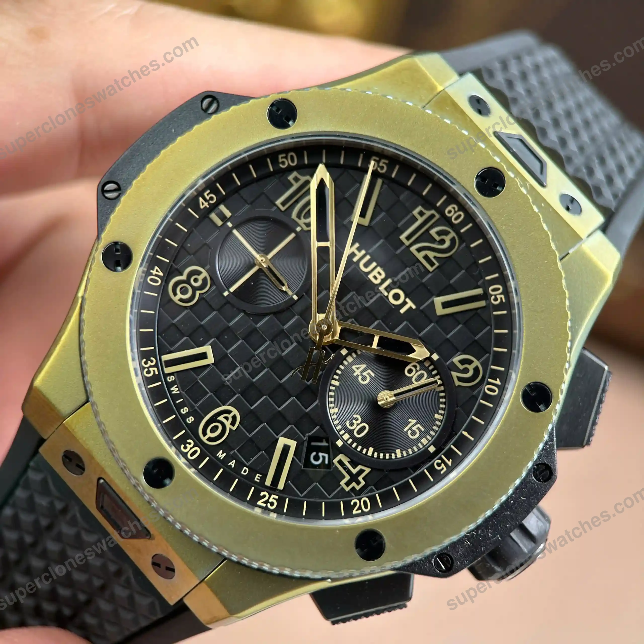 Super-Clone-Hublot-Big-Bang-20th-Anniversary-Red-Magic-Watch-431.CF_.1313.RX-43mm-6