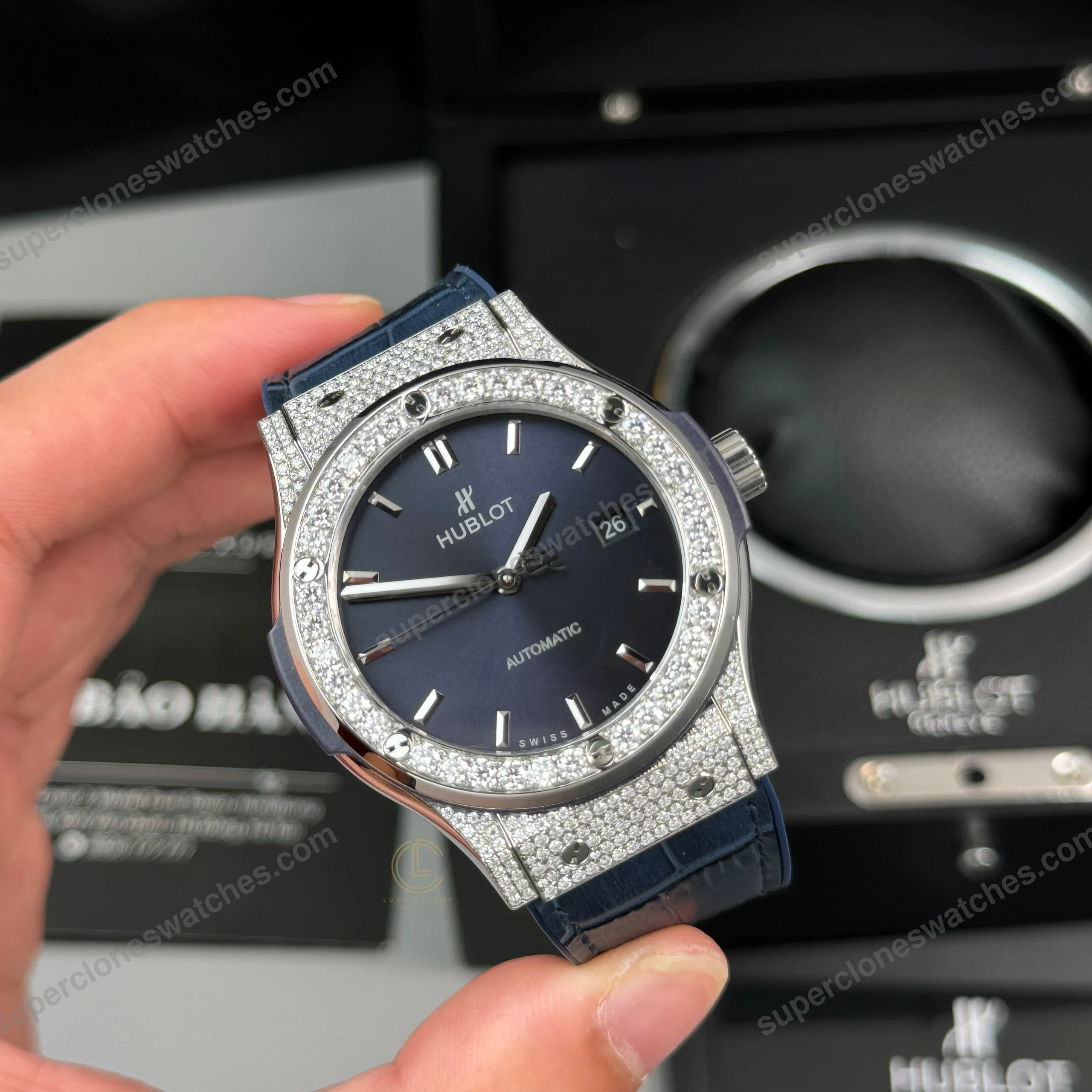 Super-Clone-Hublot-Classic-Fusion-Diamonds-Moissanite-Pave-42mm-Blue-Dial-–-Cu-2