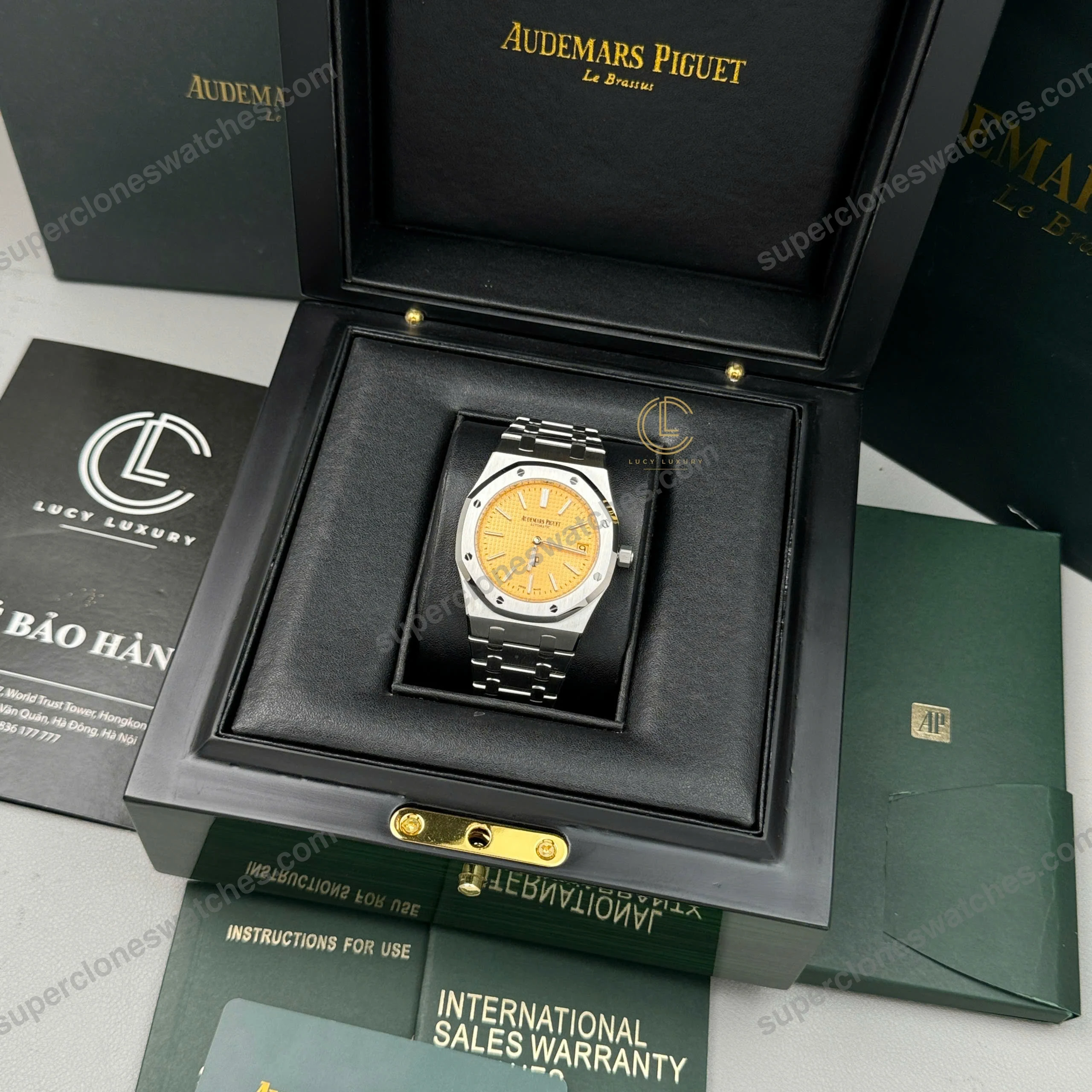 Super-Clone-Audemars-Piguet-Royal-Oak-Jumbo-Extra-Thin-15202BC.OO_.1240BC.01-39mm-10