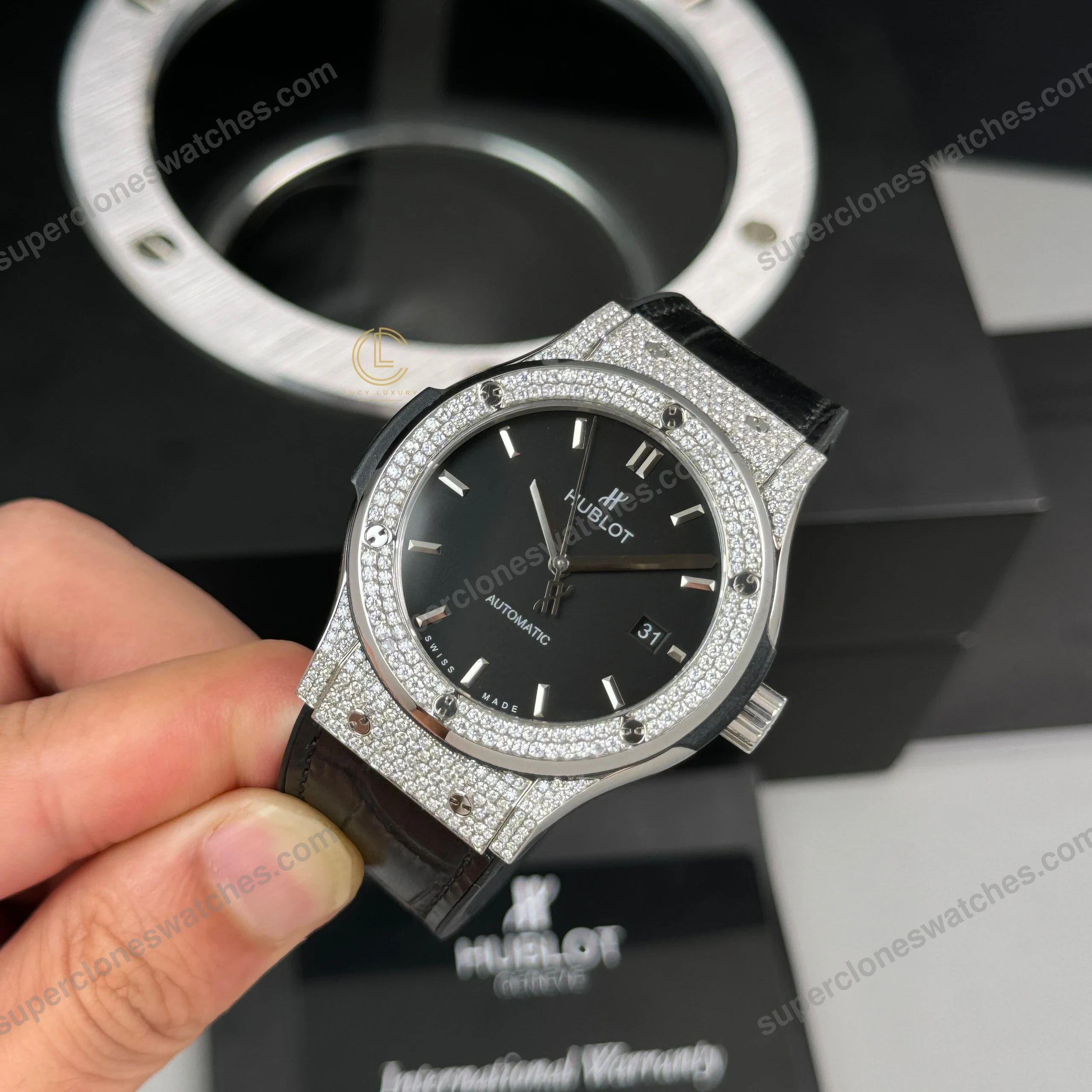 Super-Clone-Hublot-Classic-Fusion-Diamonds-Moissanite-Pave-42mm-Dial-Black-–-C-3