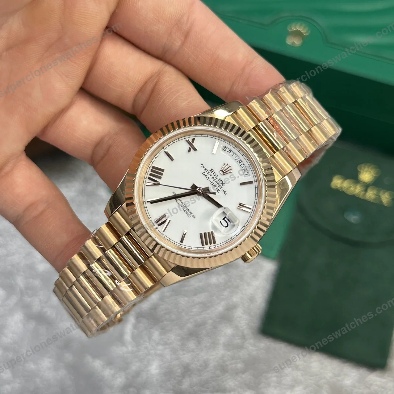 Super-Clone-Rolex-Day-Date-White-Dial-228238-0042-40-mm-7