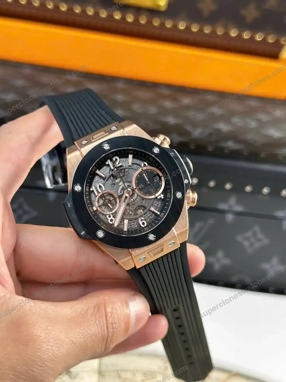 Super-Clone-Hublot-Big-Bang-Unico-King-Gold-Ceramic-421.OM_.1180.RX-42mm-8