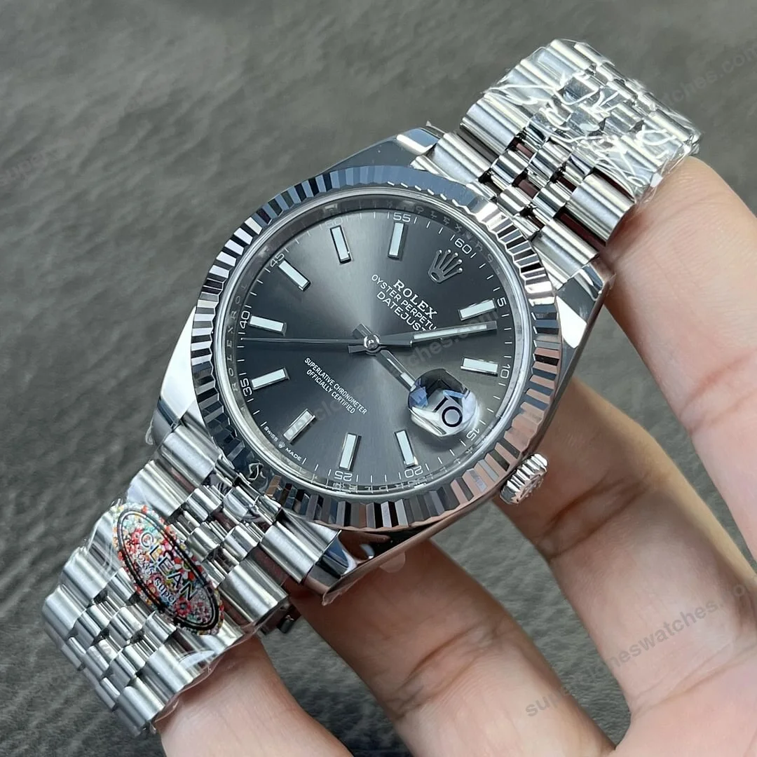 Super-Clone-Rolex-Datejust-Rhodium-Dial-126334-Jubilee-41-mm-2