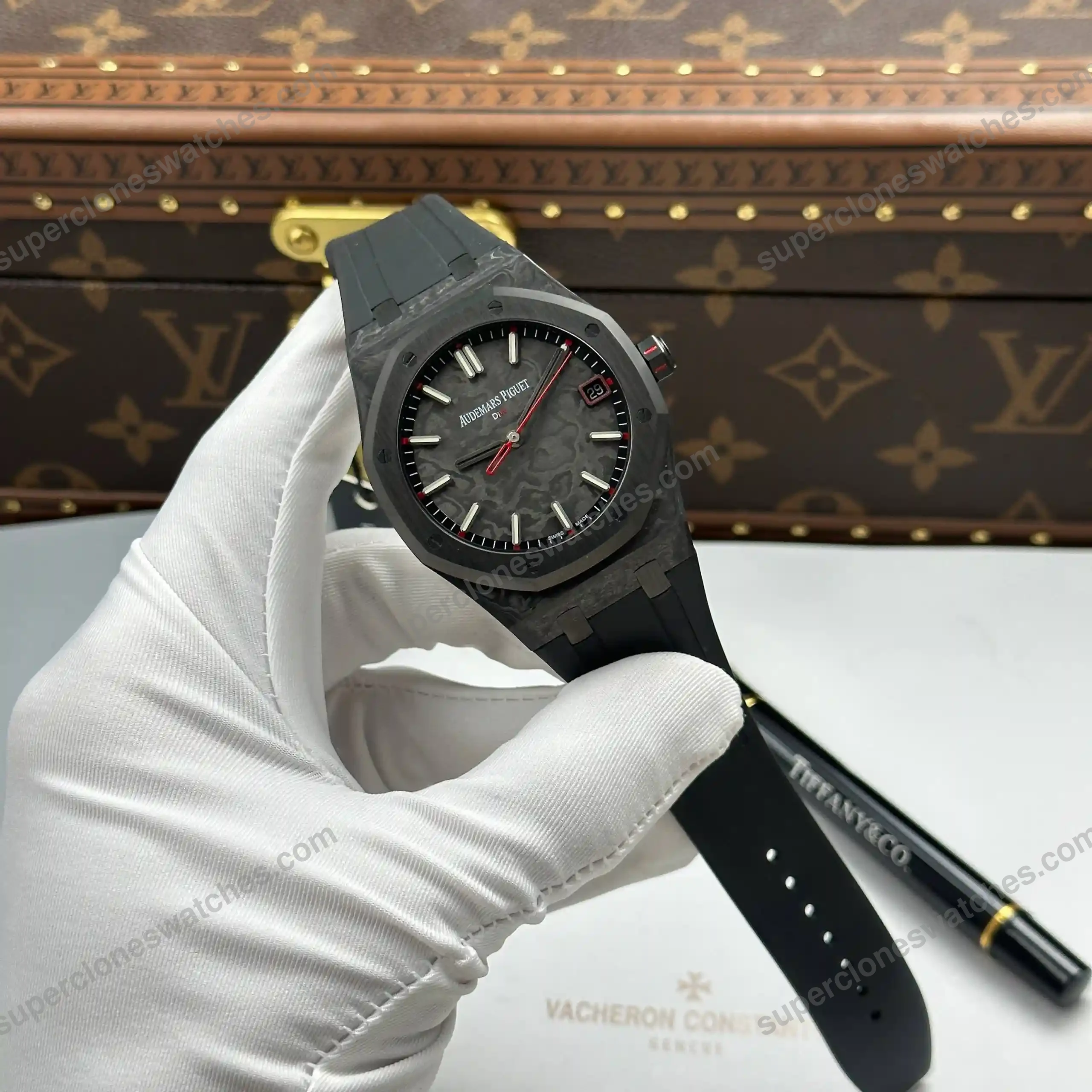 Super-Clone-Audemars-Piguet-Royal-Oak-15500-DiW-Voidline-Speedster-Carbon-41mm-2