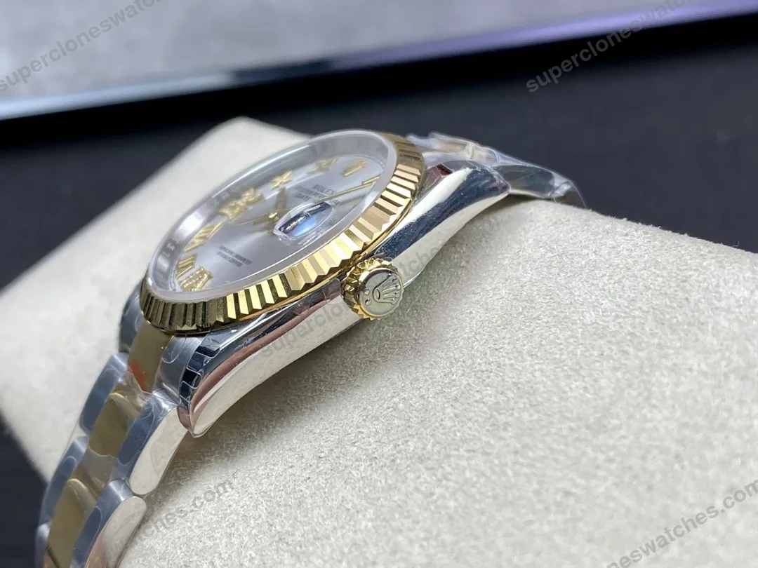 super-clone-rolex-datejust-white-roman-dial-126233-0030-36-mm-view-5