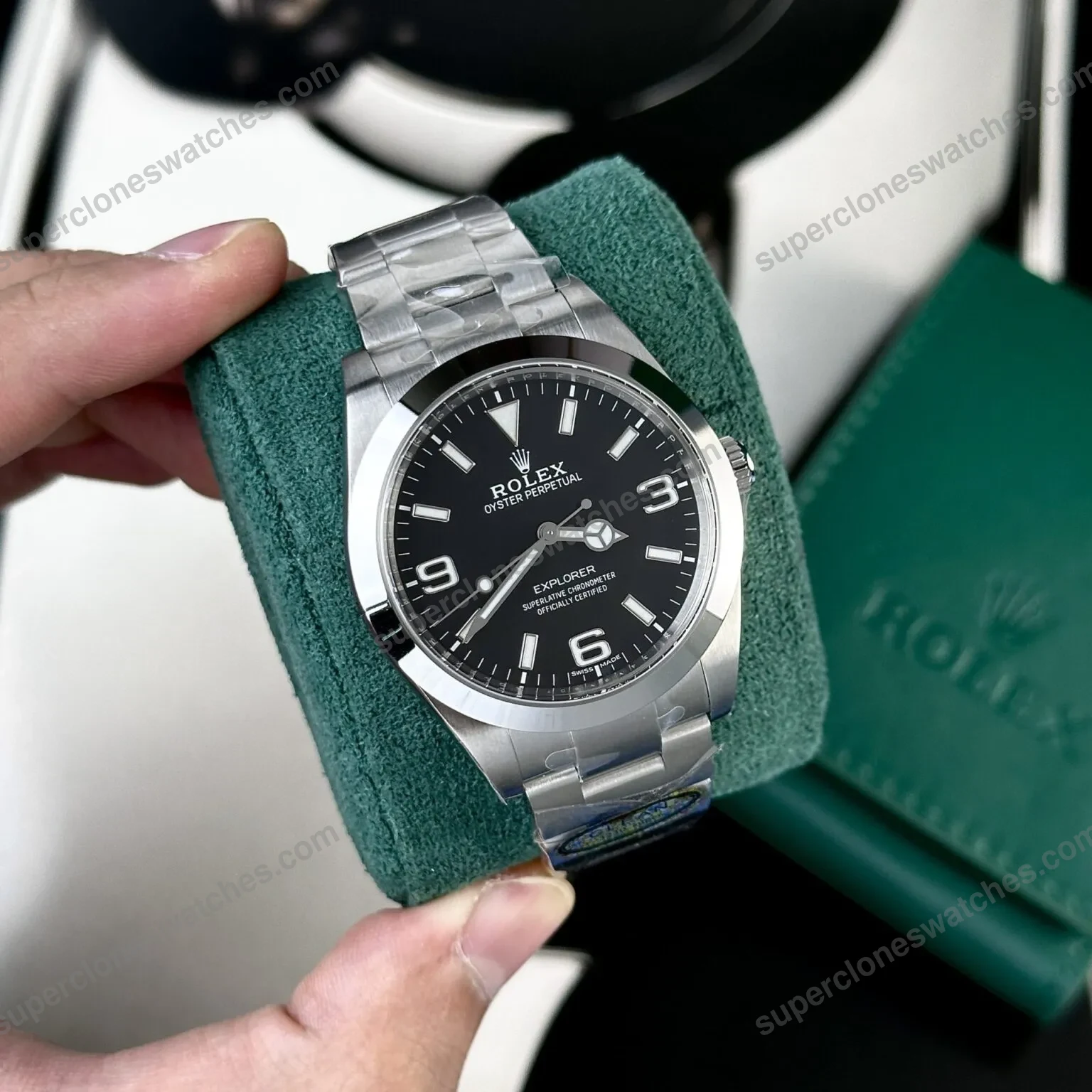 Super-Clone-Rolex-Explorer-Black-Dial-224270-3
