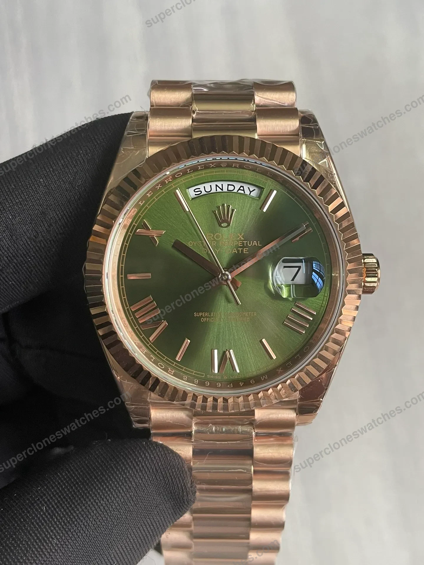 Super-Clone-Rolex-Day-Date-Olive-Dial-128235-36-mm-2
