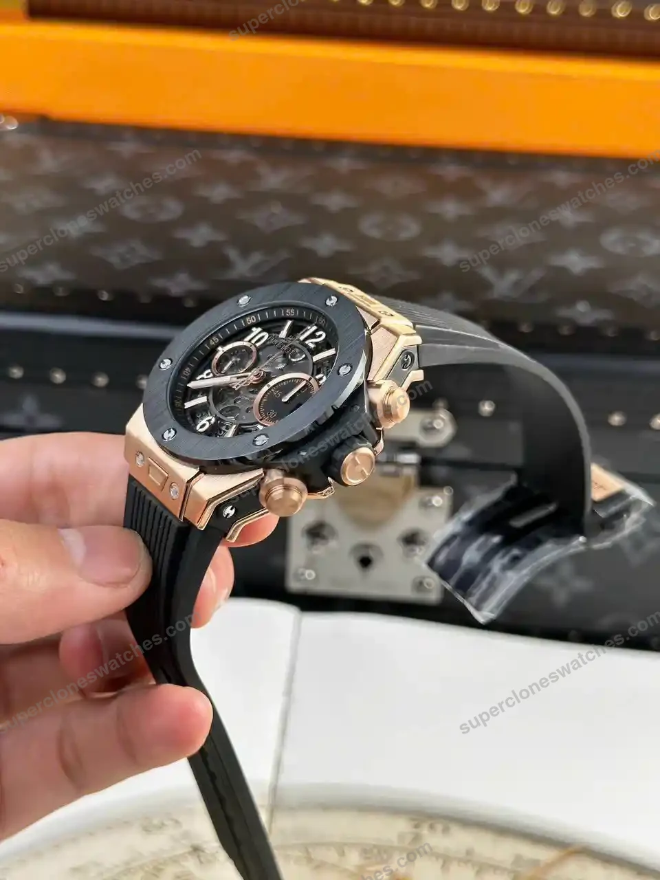 Super-Clone-Hublot-Big-Bang-Unico-King-Gold-Ceramic-421.OM_.1180.RX-42mm-5
