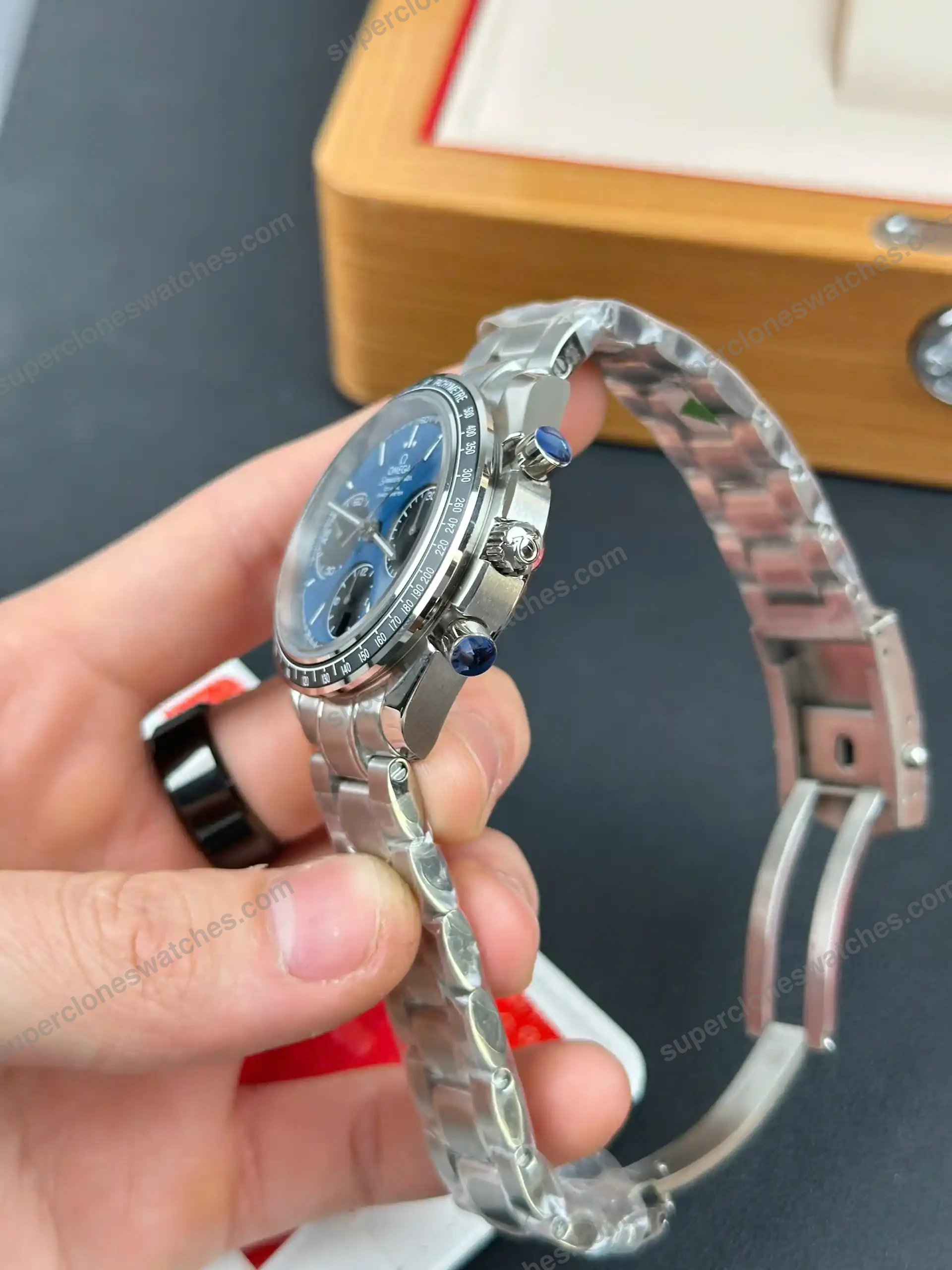 Super-Clone-Omega-Speedmaster-326.30.40.50.03.001-40mm-8211-7