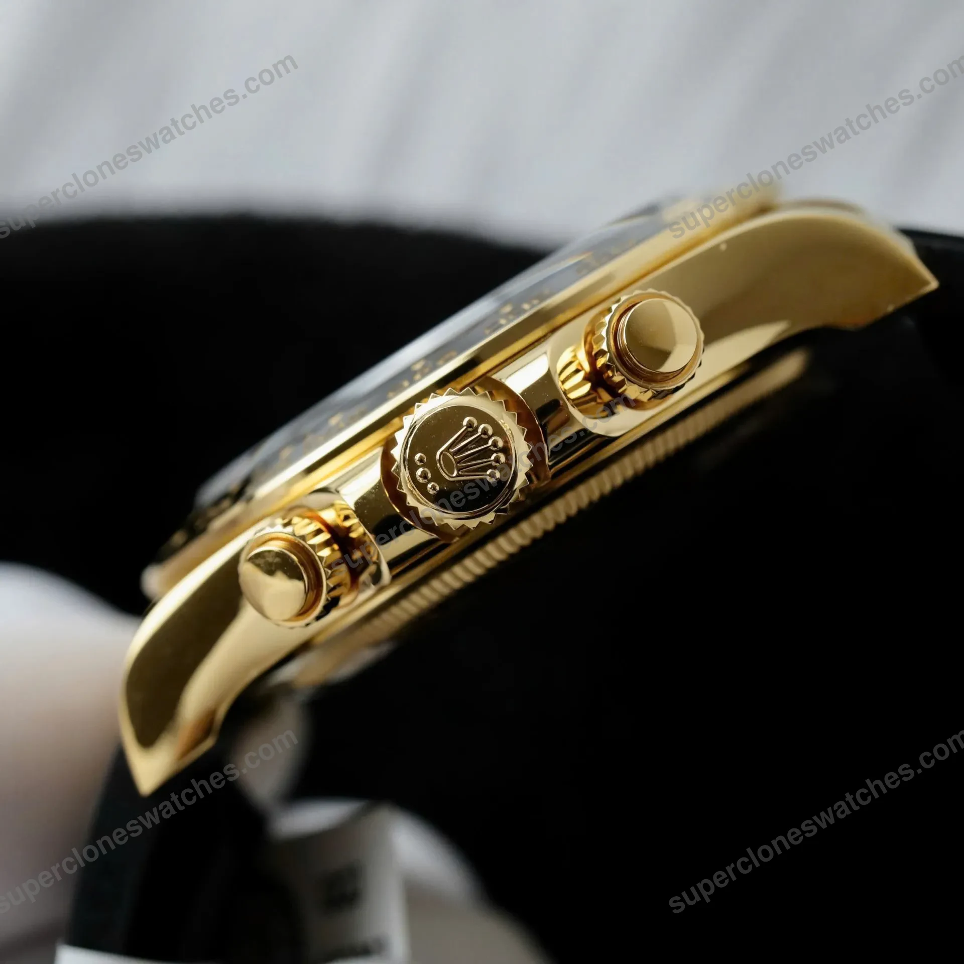 Super-Clone-Rolex-Daytona-Black-Dial-Yellow-Gold-126518LN-9