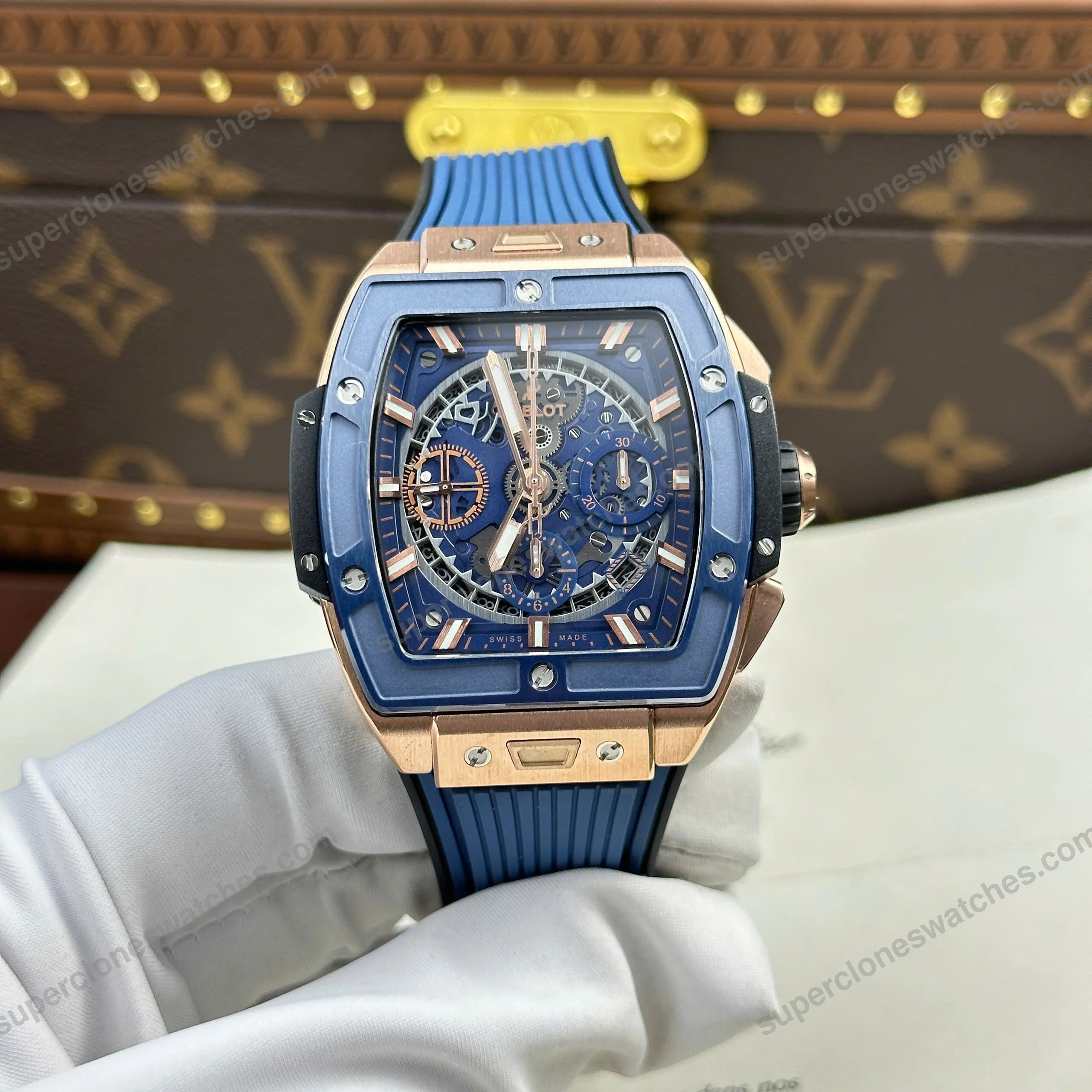 Super-Clone-Hublot-Spirit-Of-Big-bang-King-Gold-Ceramic-642.OL_.7180.RX-42mm-3