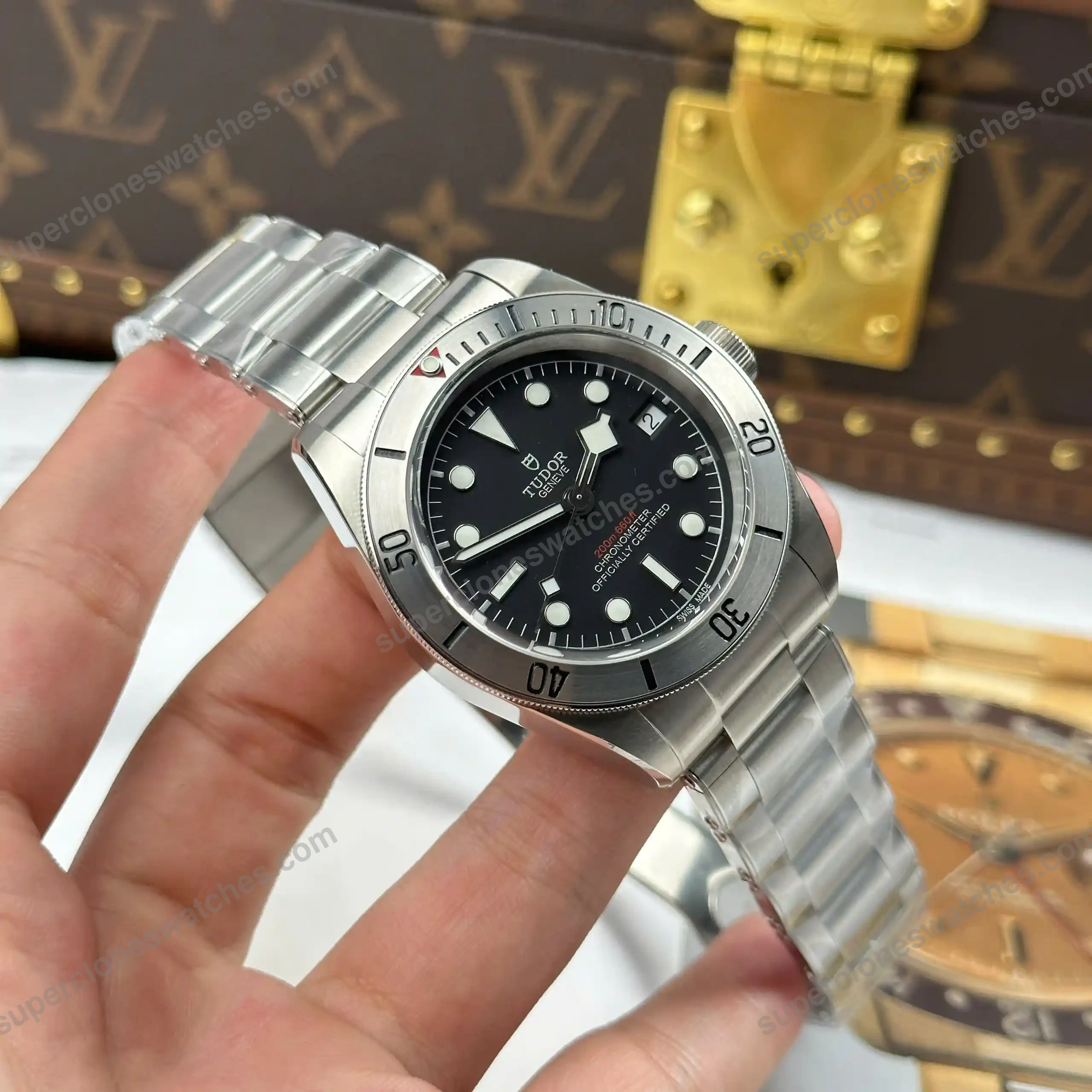 Super-Clone-Tudor-Black-Bay-Steel-M79730-0006-Titanium-41mm-3
