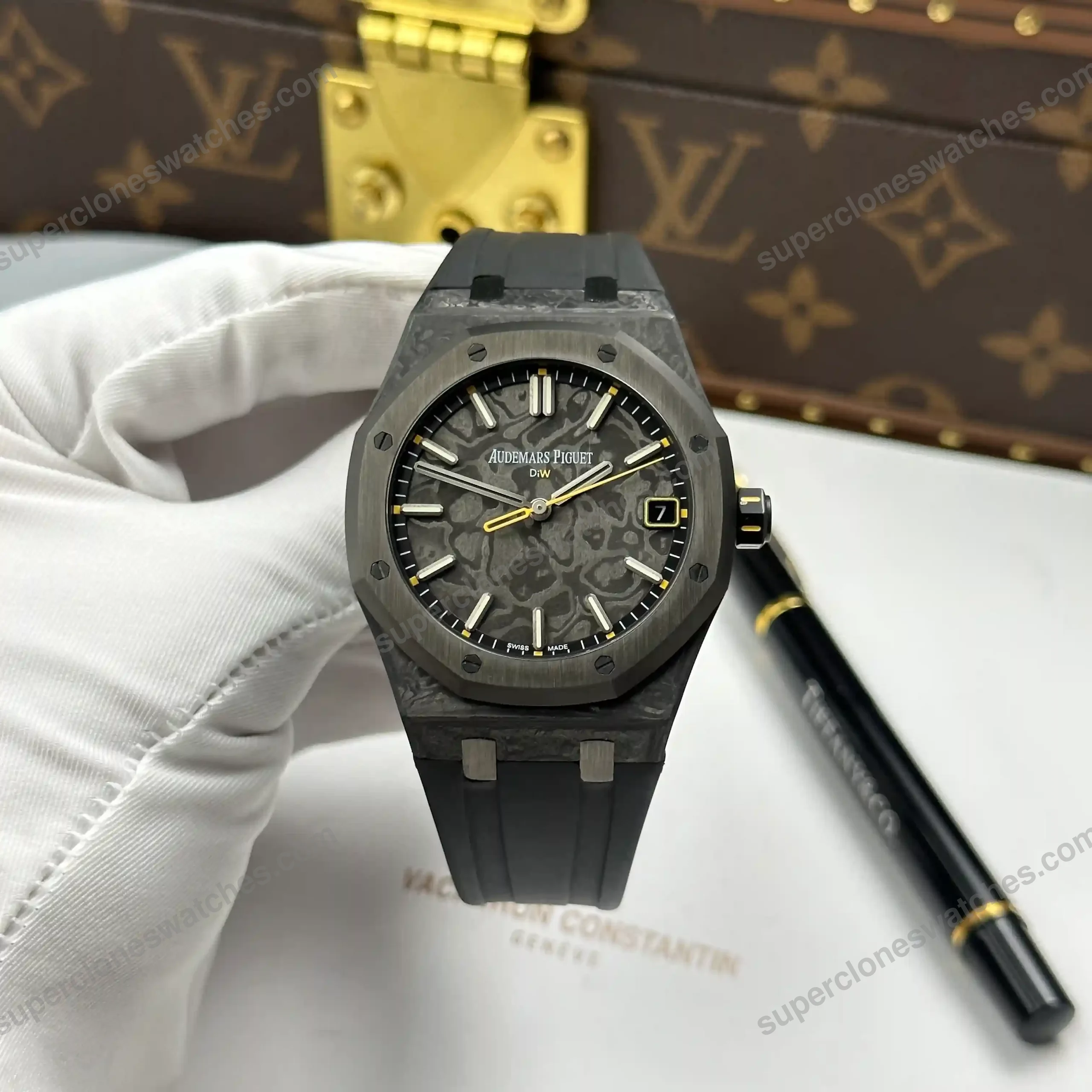 Super-Clone-Audemars-Piguet-Royal-Oak-15500-DiW-Voidline-Spyder-Carbon-41mm-3