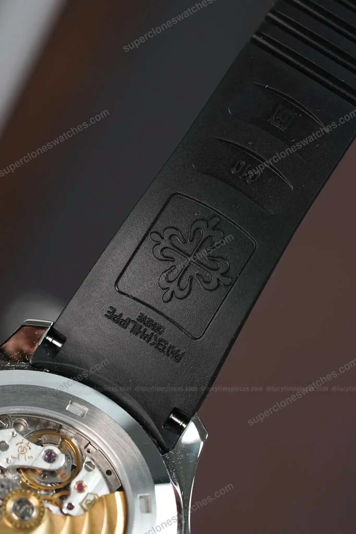 Super-Clone-Patek-Philippe-Aquanaut-5167A-001-40mm-12