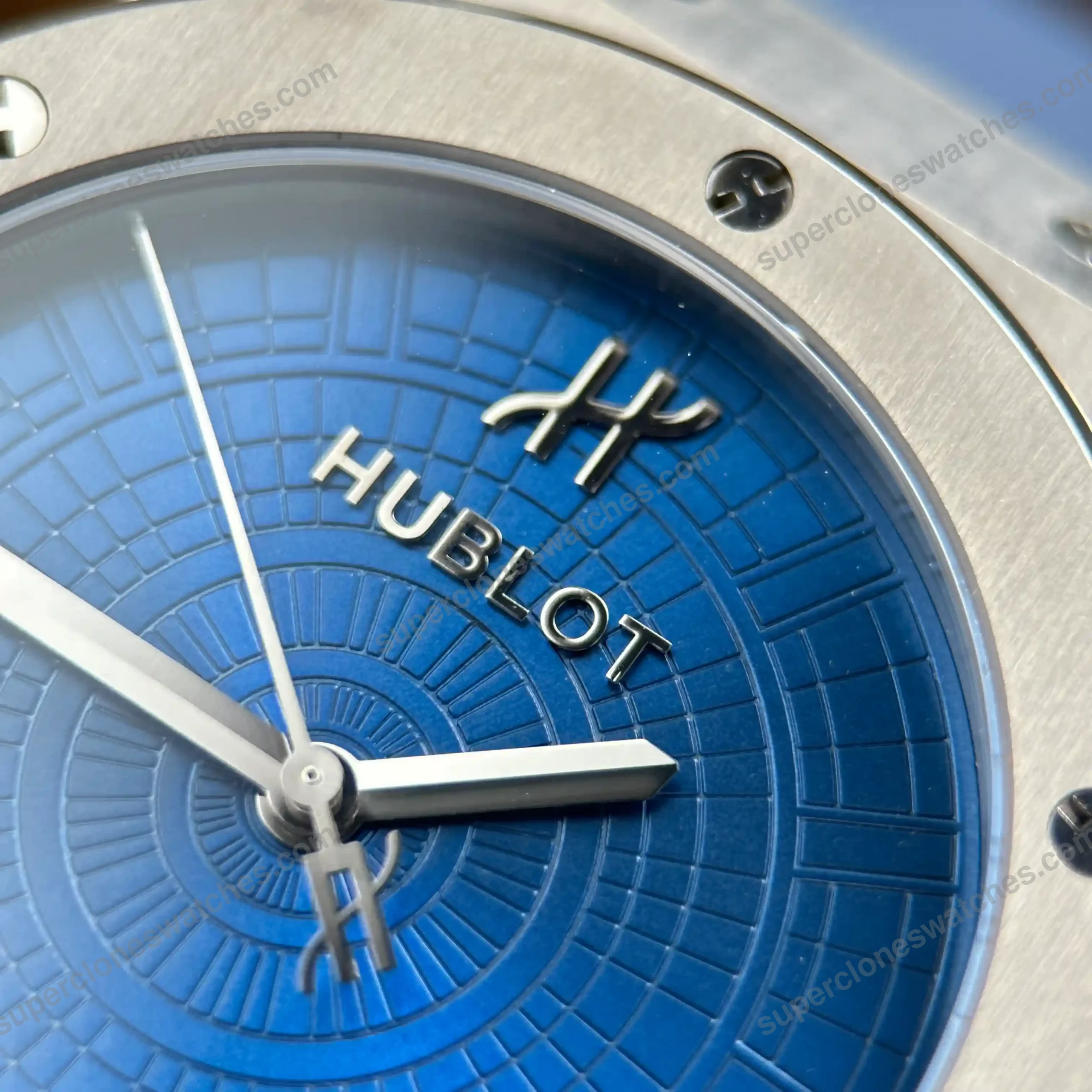 Super-Clone-Hublot-Classic-Fusion-Boutique-Pisa-1940-Edition-Titanium-42mm-6