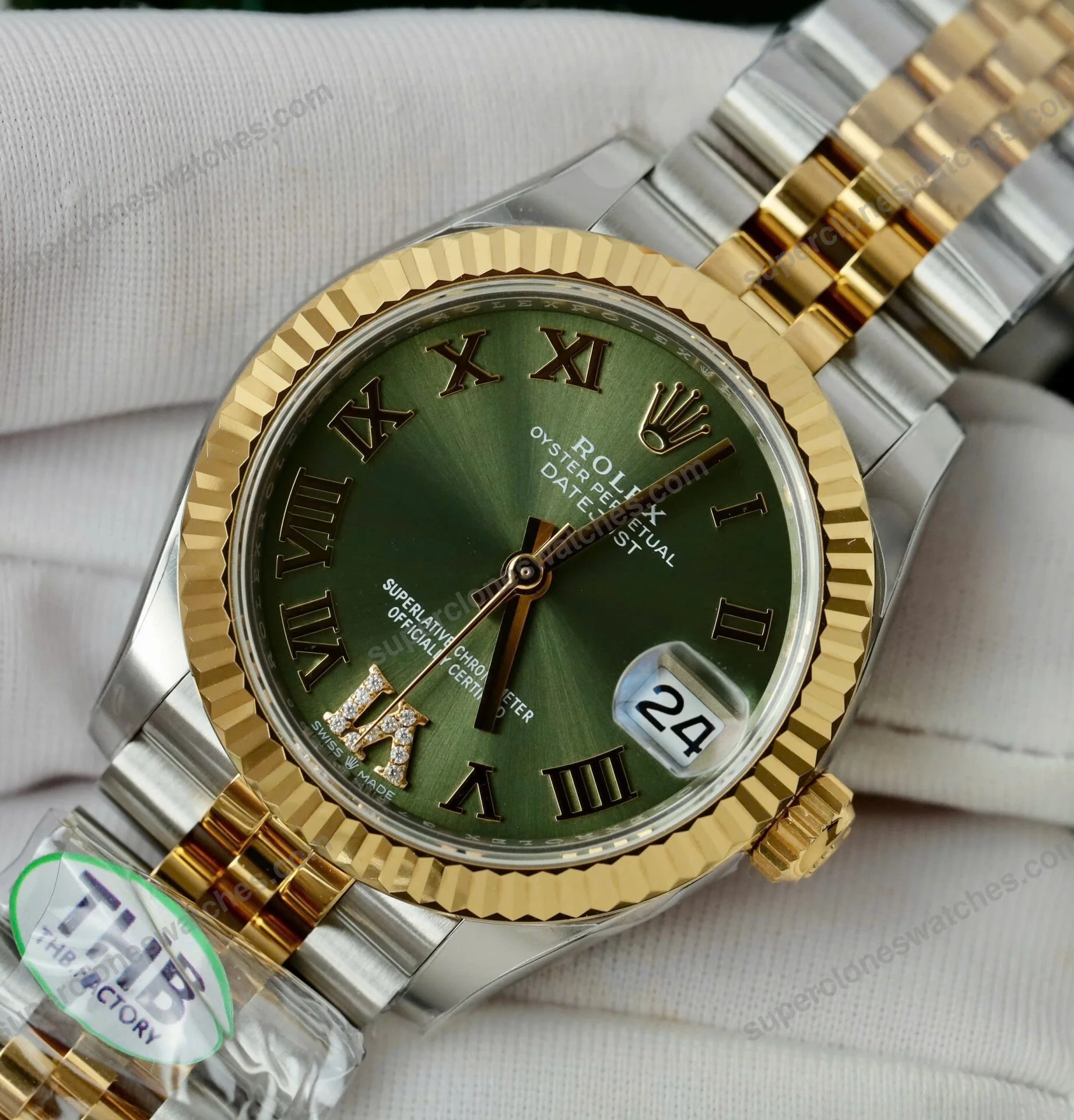 Super-Clone-Rolex-Datejust-Olive-Green-Roman-Diamond-Dial-126233-0025-36-mm-5