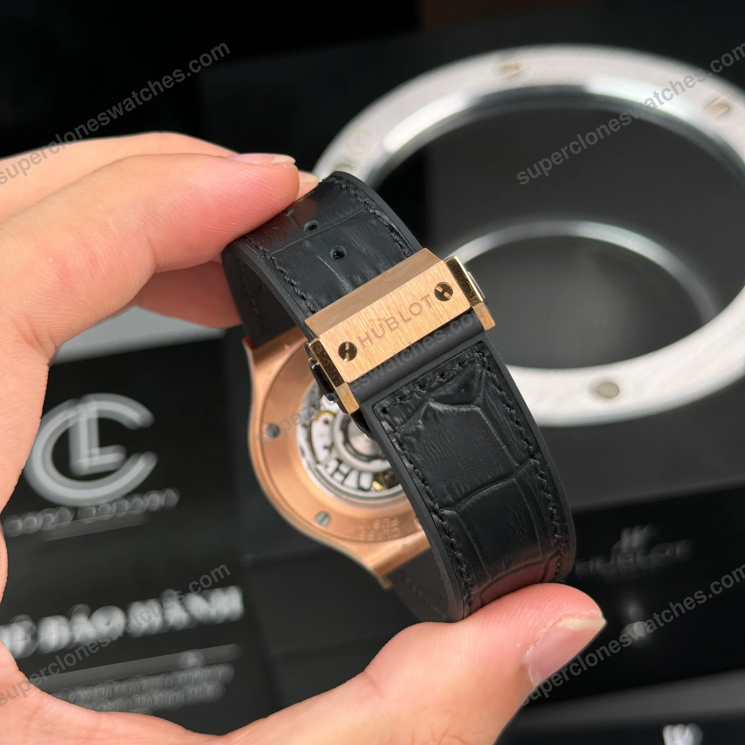 Super-Clone-Hublot-Classic-Fusion-Rose-Gold-Titanium-38mm-Black-Dial-Unisex-Size-8