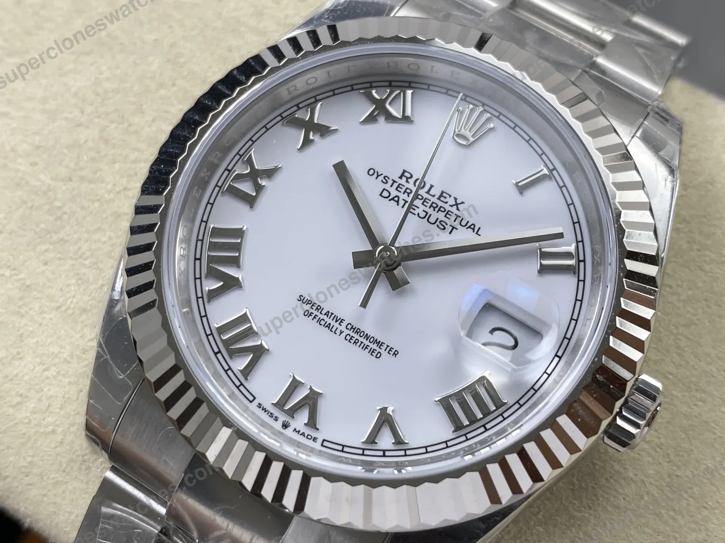 super-clone-rolex-datejust-white-roman-dial-126334-0023-41-mm-view-3