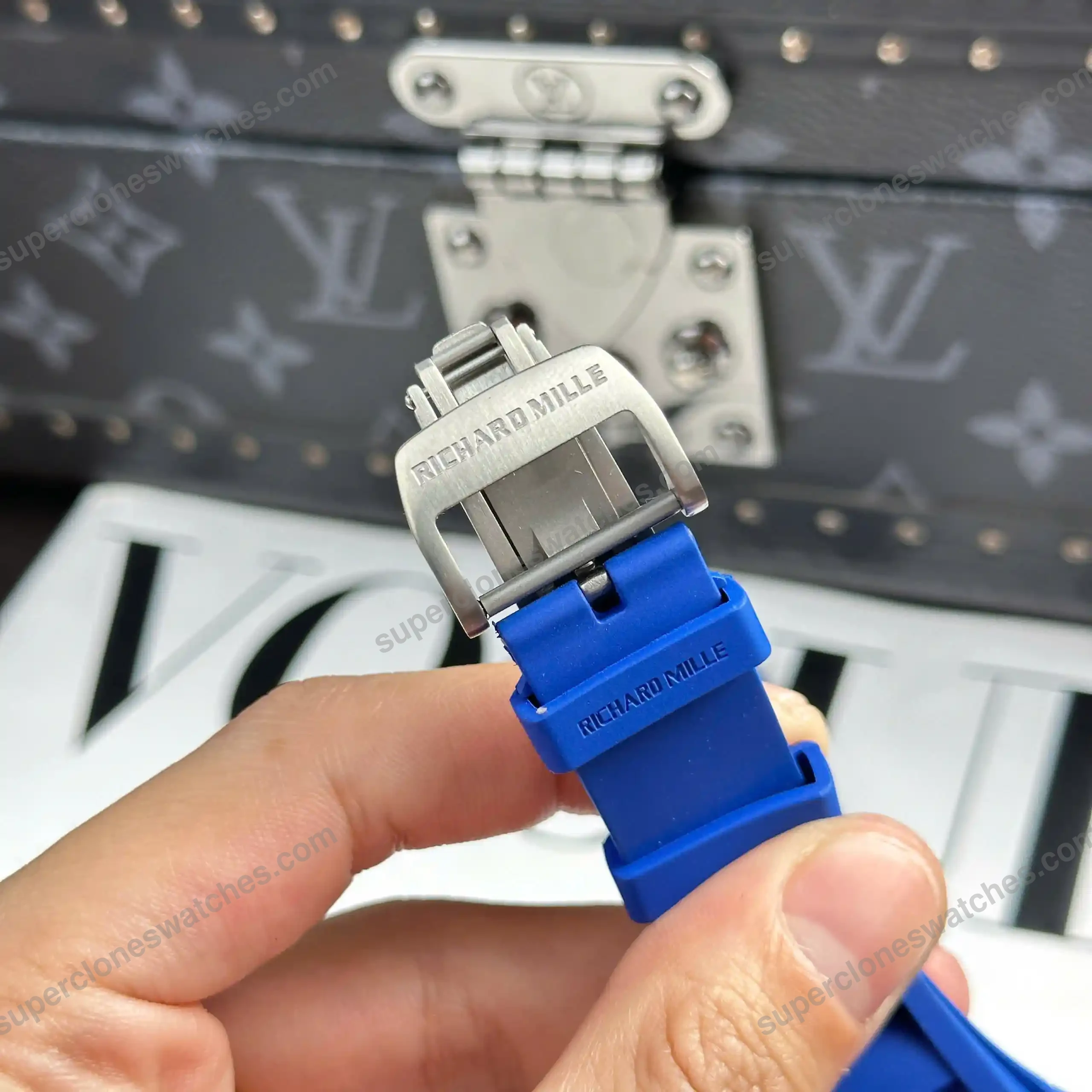 Super-Clone-Richard-Mille-RM-52-03-Richard-Mille-PSG-Tourbillon-Cerramic-8211-9