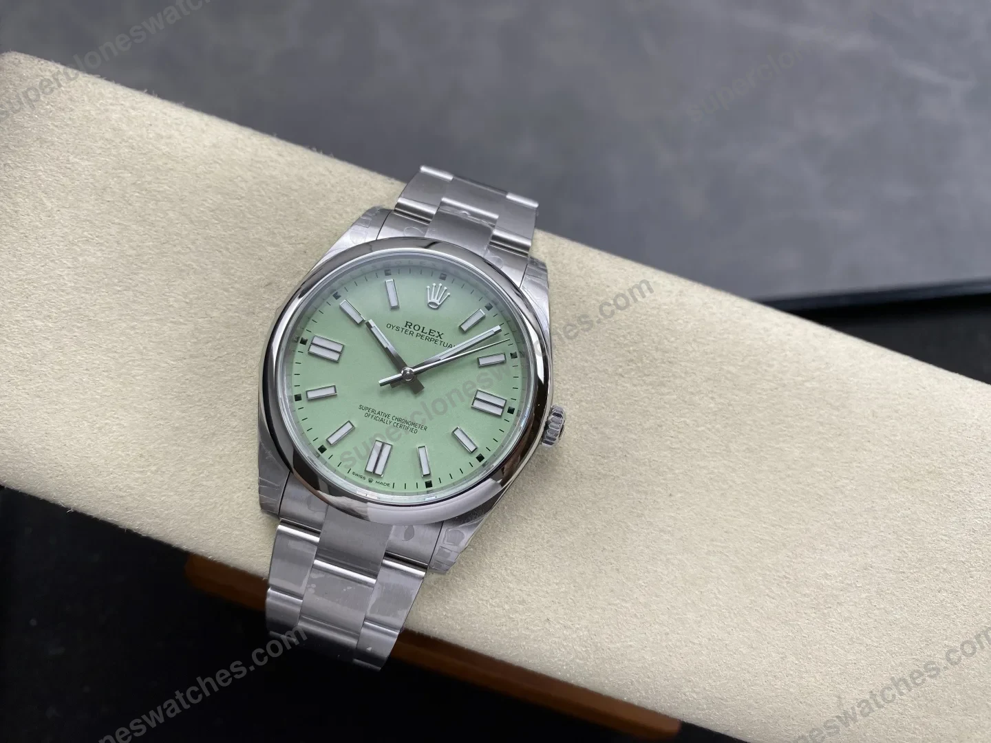 super-clone-rolex-oyster-perpetual-277200-pistachio-dial-view-5