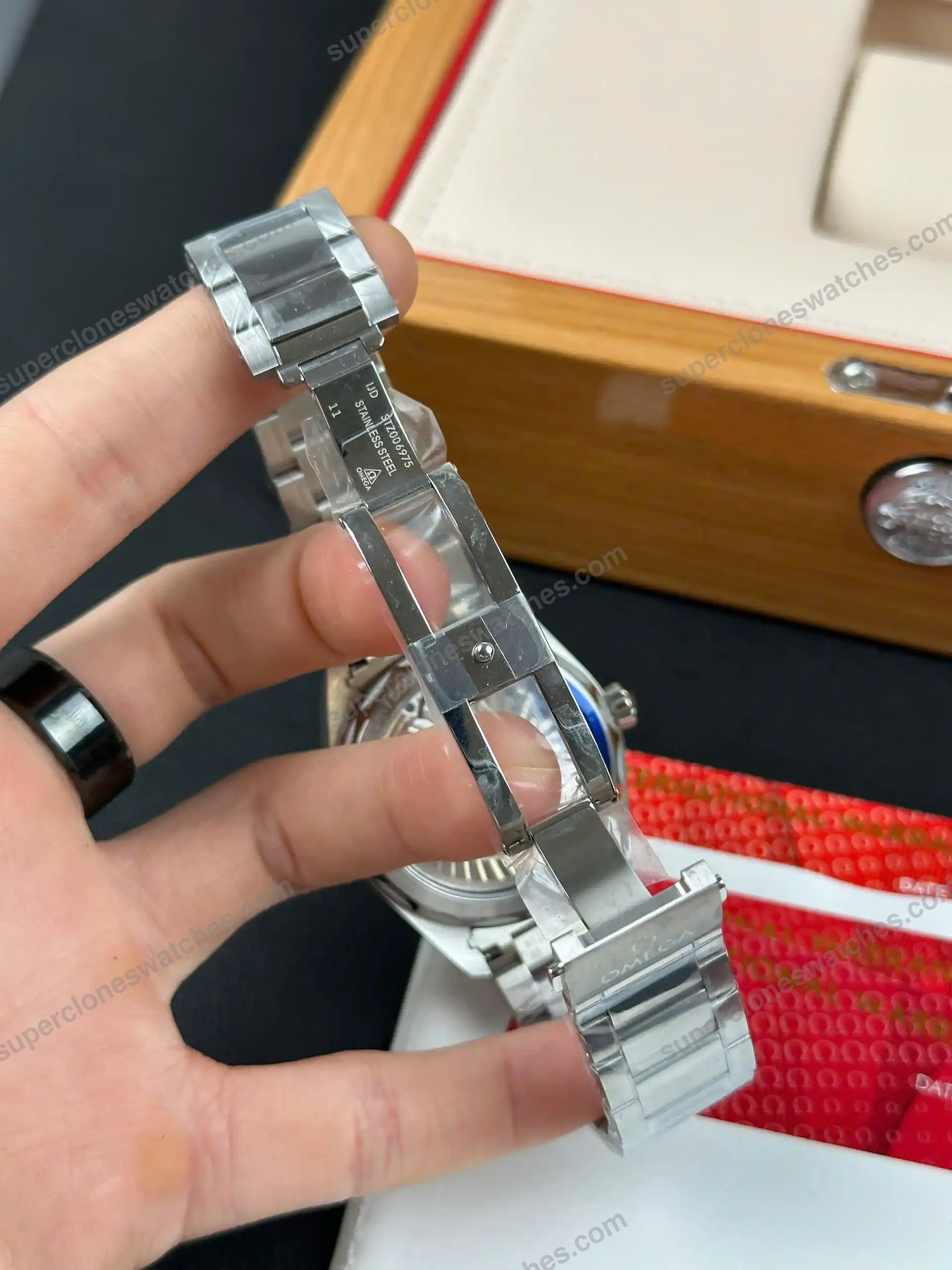 Super-Clone-Omega-Seamaster-Aqua-Terra-231.10.42.21.01.002-41mm-8211-9