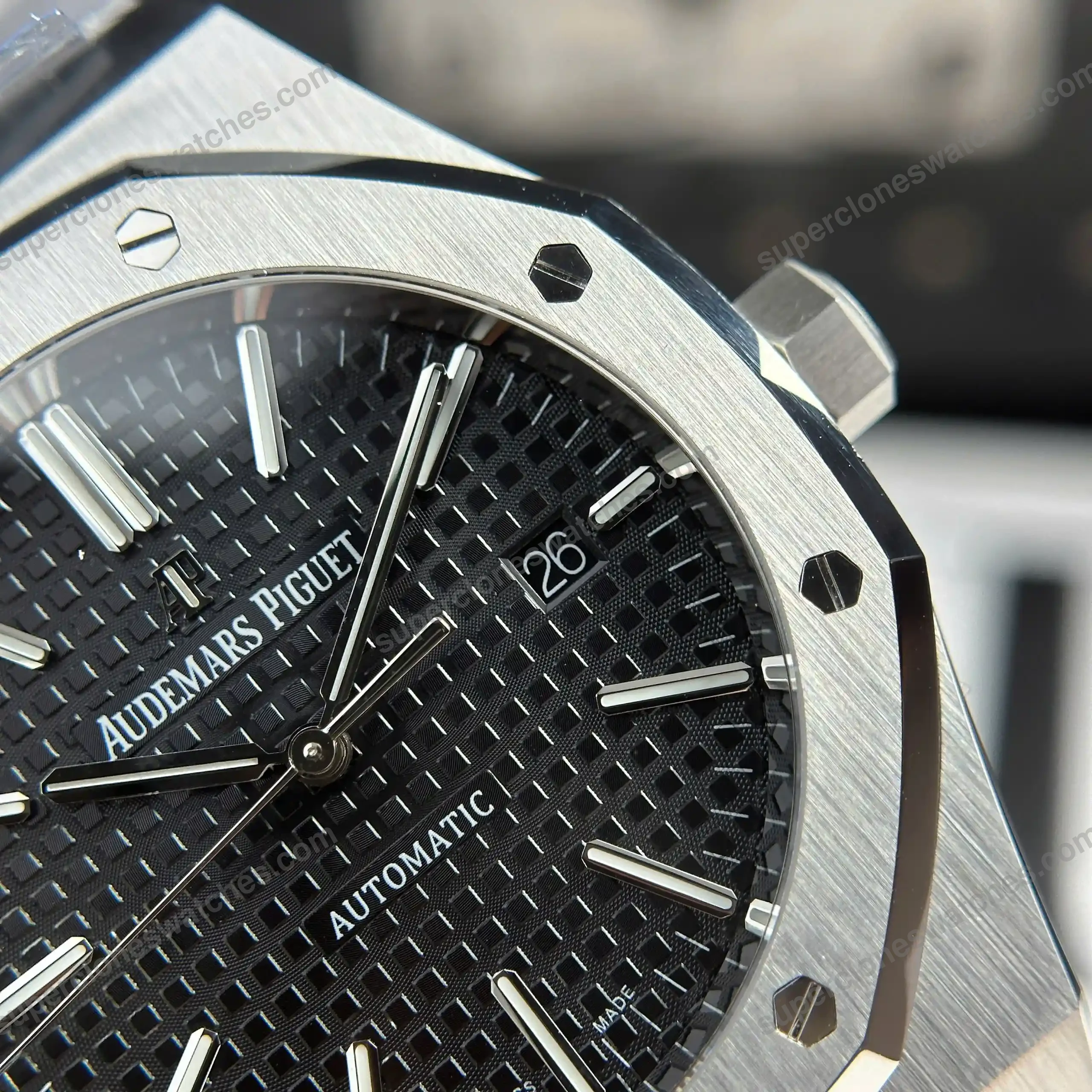Super-Clone-Audemars-Piguet-Royal-Oak-Selfwinding-15400ST.OO_.1220ST.01.A-41mm-7