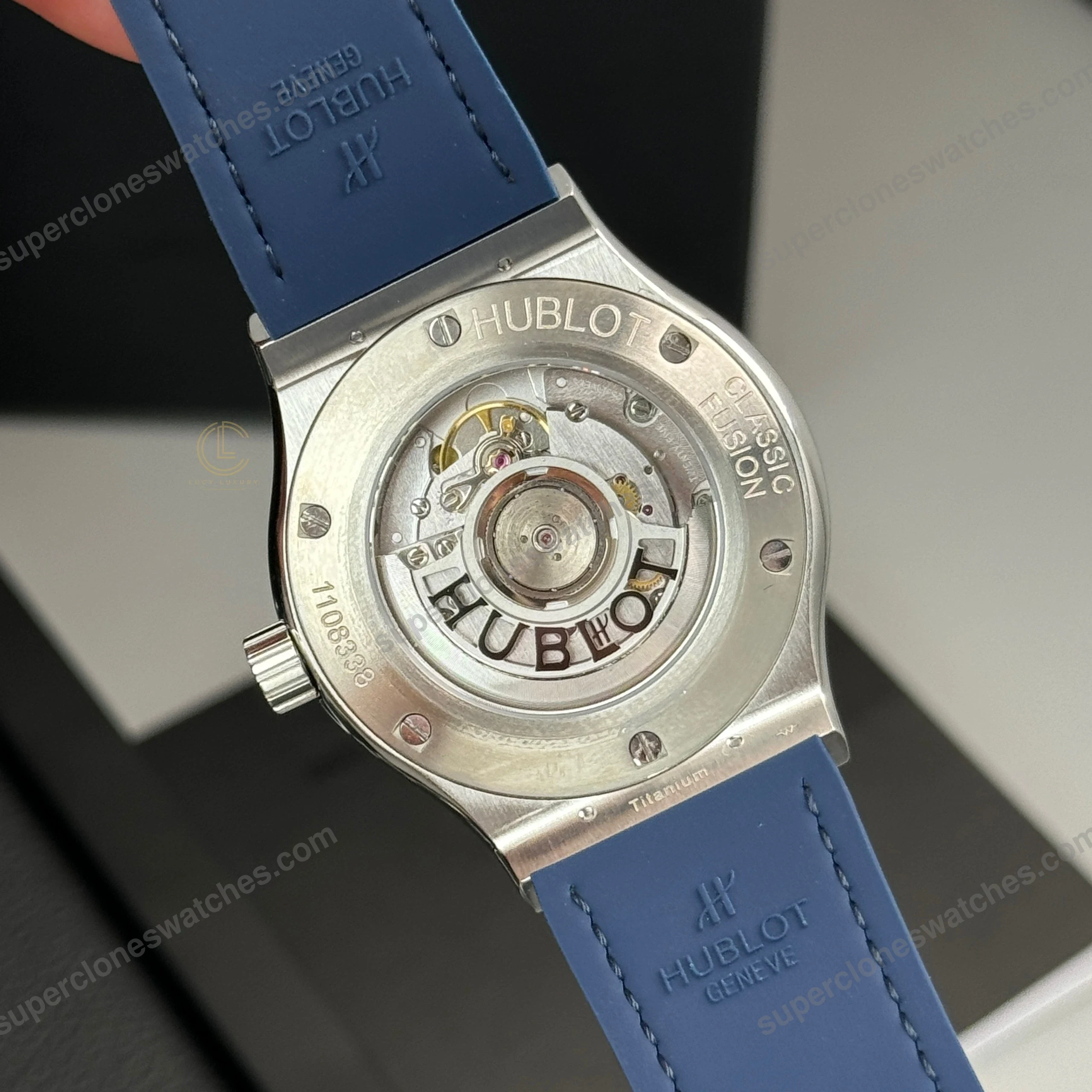 Super-Clone-Hublot-Classic-Fusion-Diamonds-Moissanite-Pave-42mm-Blue-Dial-–-Cu-6