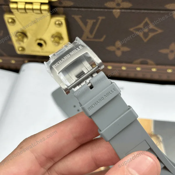 Super-Clone-Richard-Mille-RM-55-Richard-Mille-Bubba-Watson-Titanium-Gray-Carbon-7