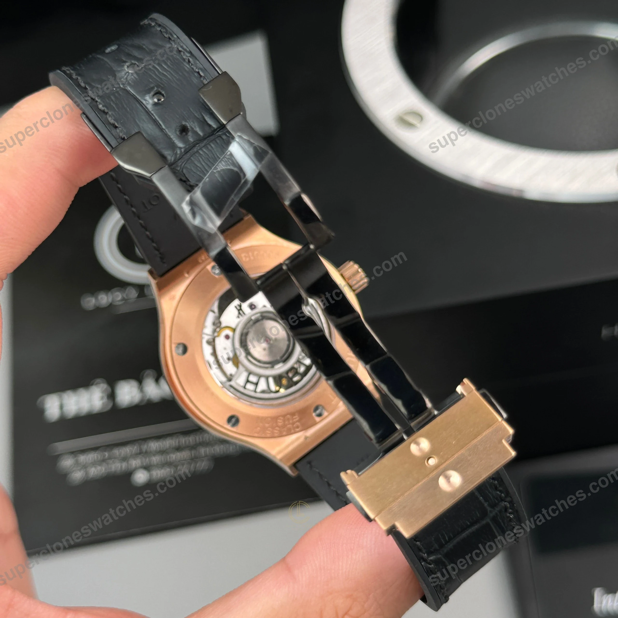 Super-Clone-Hublot-Classic-Fusion-Rose-Gold-Titanium-38mm-Black-Dial-Unisex-Size-7