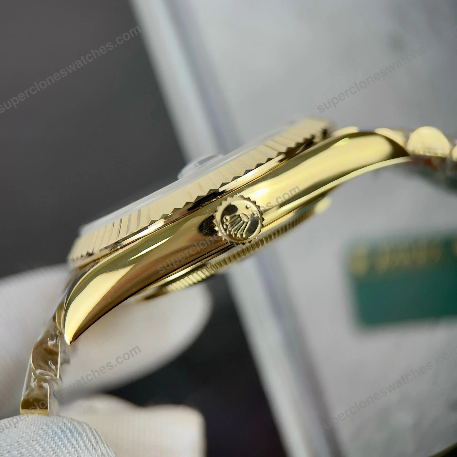 Super-Clone-Rolex-Day-Date-Bright-Black-Diamond-Dial-228238-0004-40-mm-7