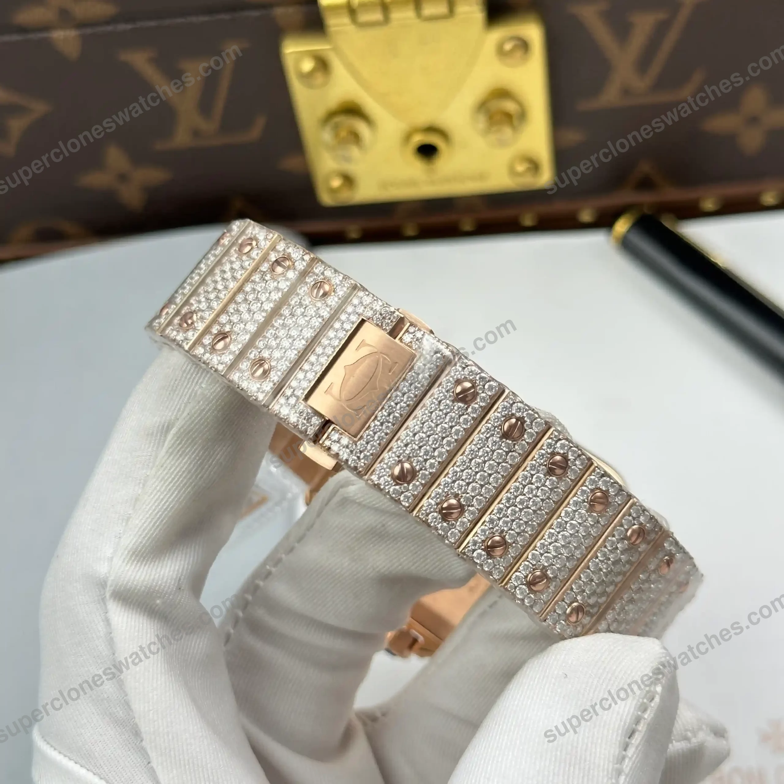 Super-Clone-Cartier-Santos-de-Cartie-Larger-Full-Diamond-Rose-Gold-39.8mm-–-Ha-10