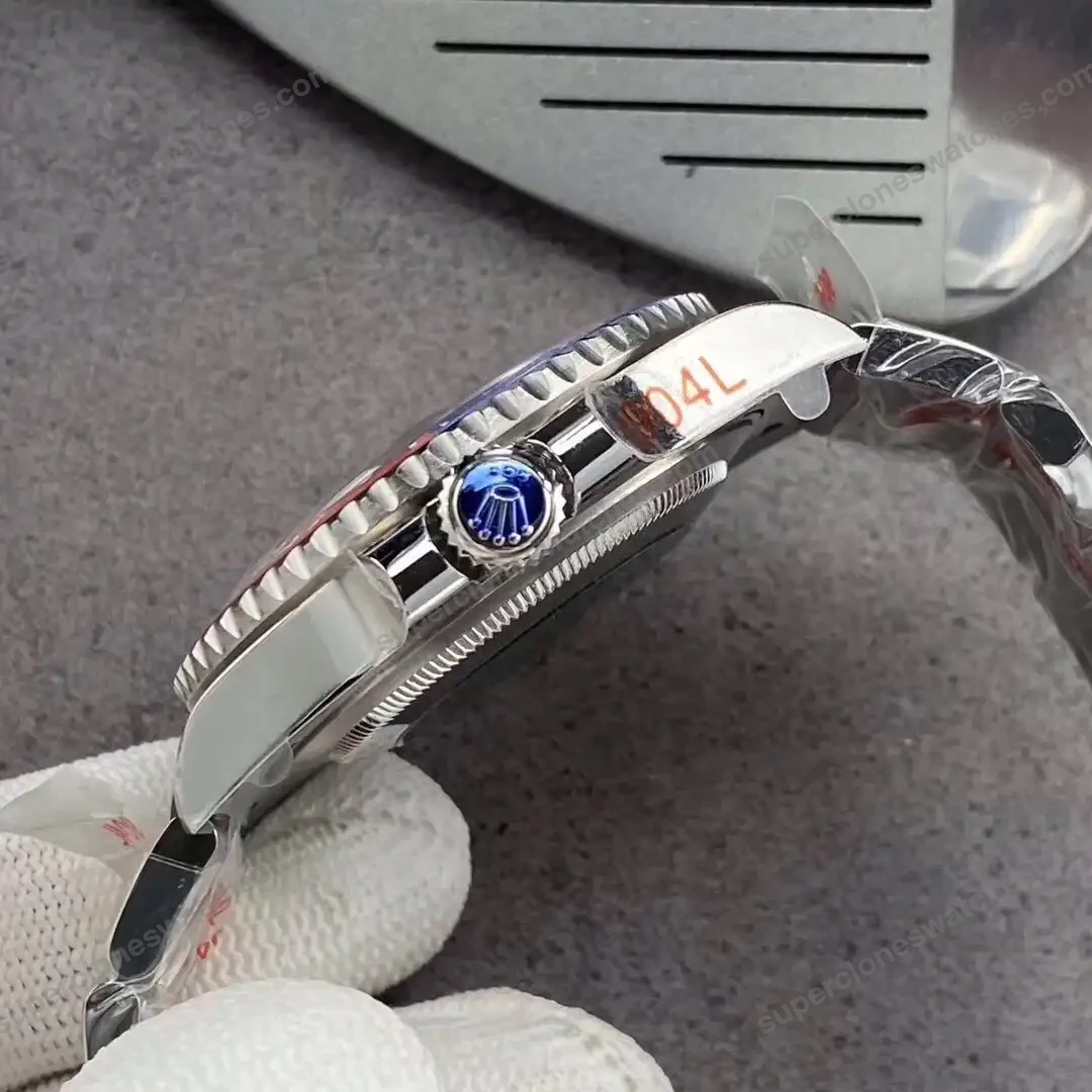 Super-Clone-Rolex-GMT-Master-II-126710BLRO-Pepsi-Oyster-7