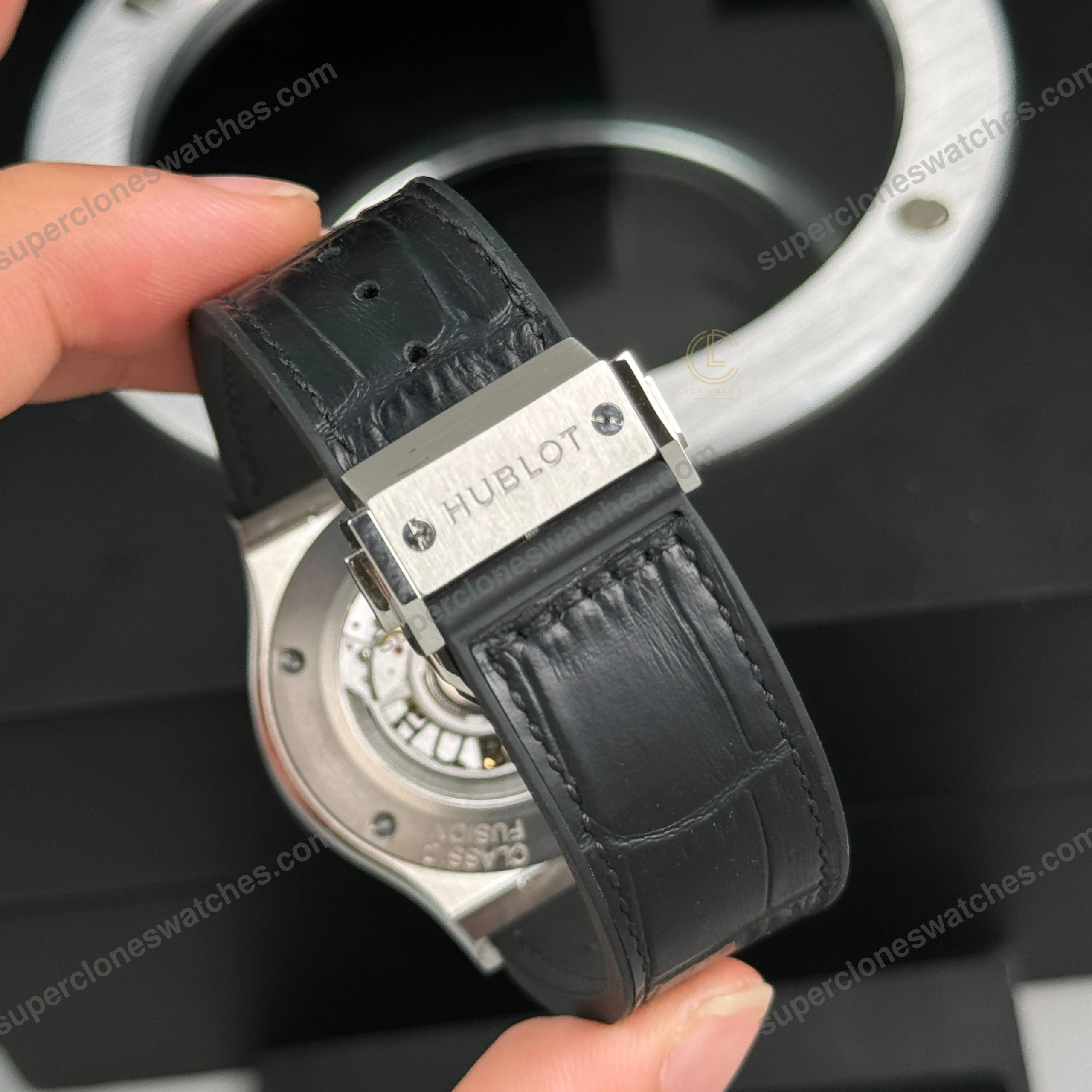 Super-Clone-Hublot-Classic-Fusion-Full-Diamonds-Moissanite-Pave-42mm-–-Customi-7