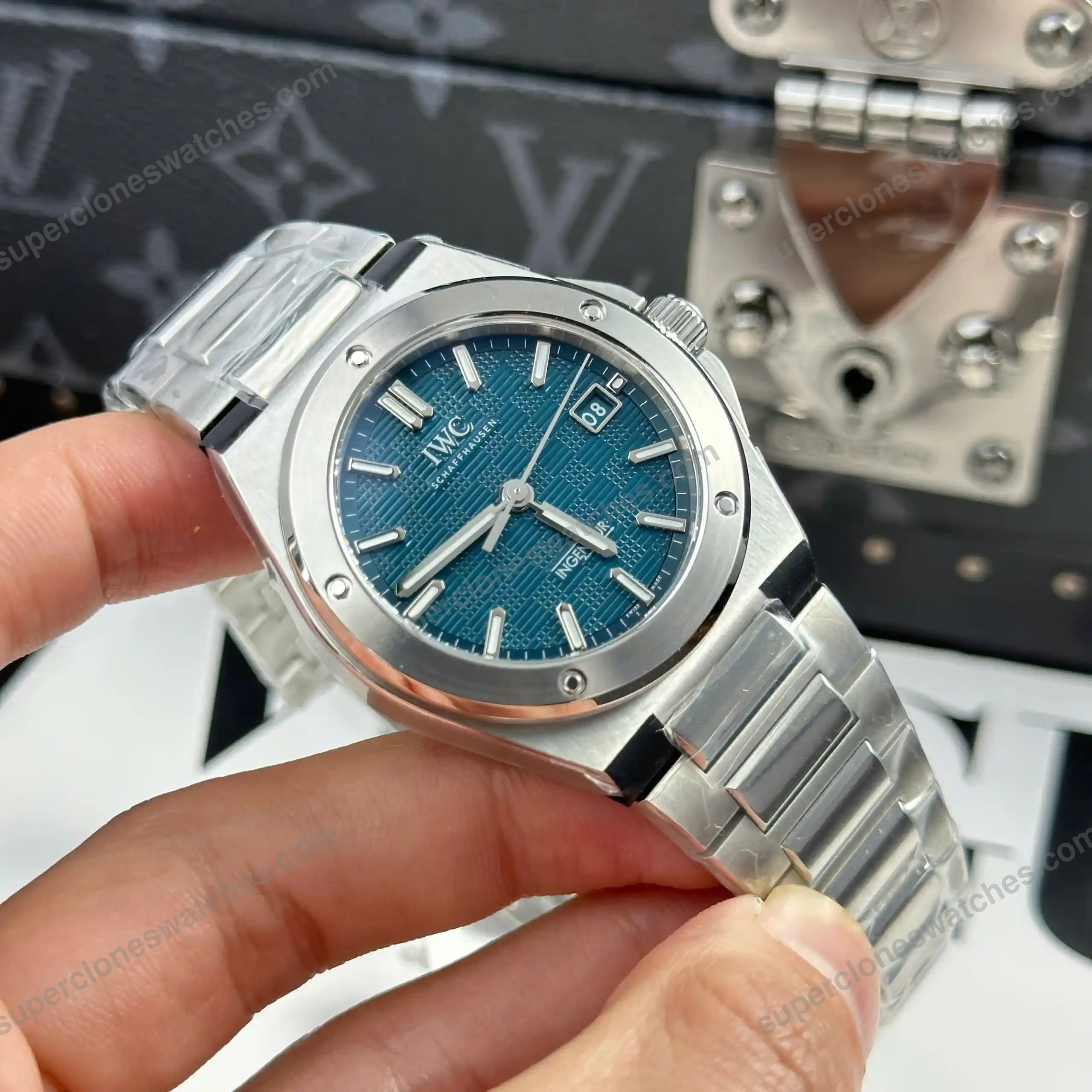 Super-Clone-IWC-Ingenieur-Automatic-IW328903-40mm-3