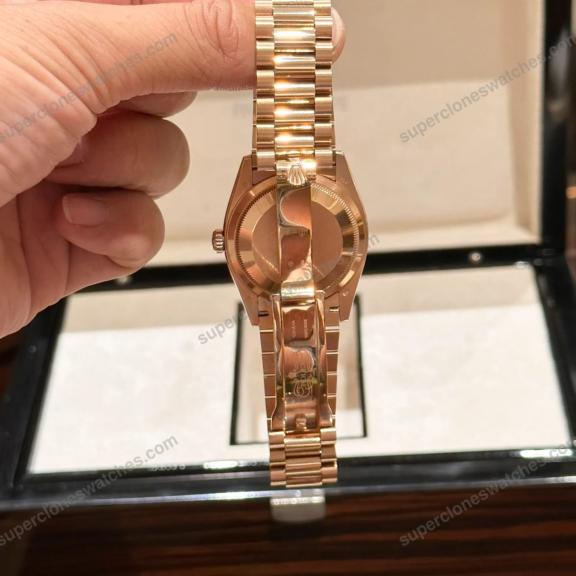 Super-Clone-Rolex-Day-Date-White-Mother-of-Pearl-Diamond-Dial-128235-0029-36-mm-7