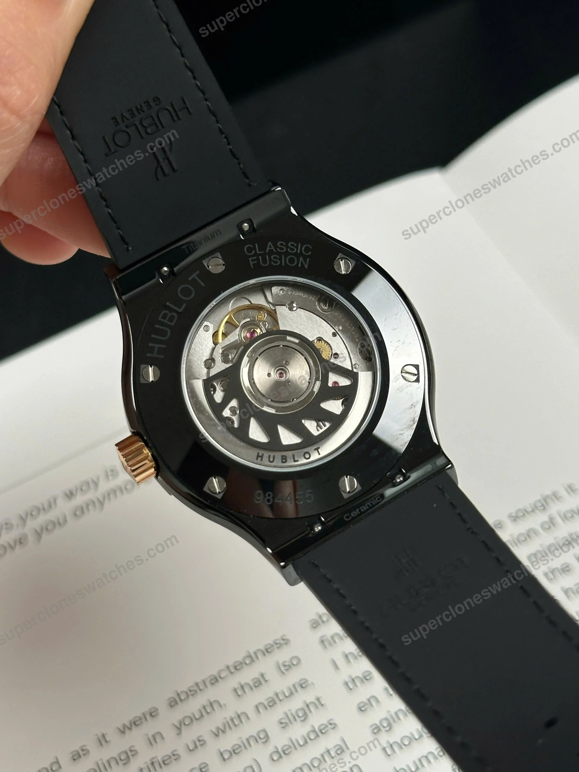 Super-Clone-Hublot-Classic-Fusion-Ceramic-Carbon-Dial-King-Gold-JJZ-42mm-Base-7