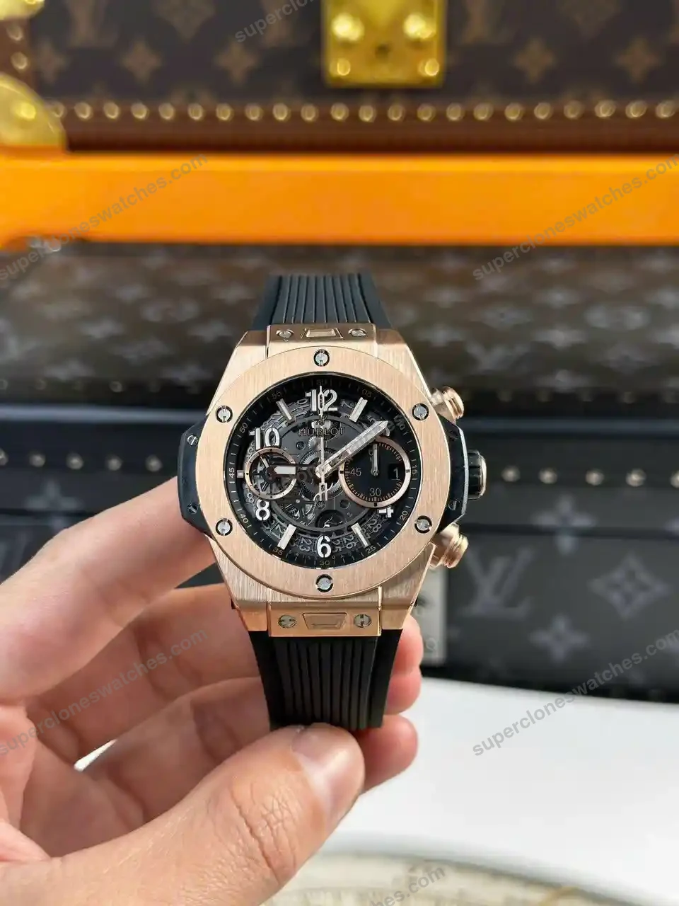 Super-Clone-Hublot-Big-Bang-Unico-King-Gold-441.OX_.1181.RX-42mm-5