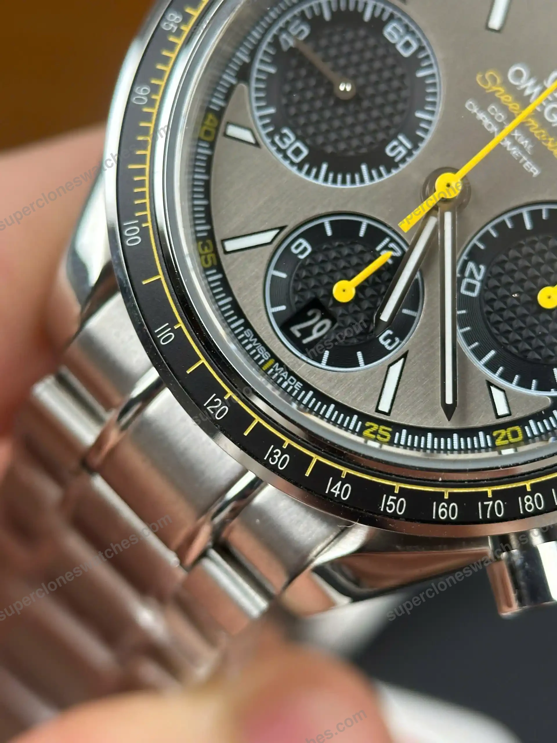 Super-Clone-Omega-Speedmaster-Racing-326.30.40.50.06.001-40mm-6