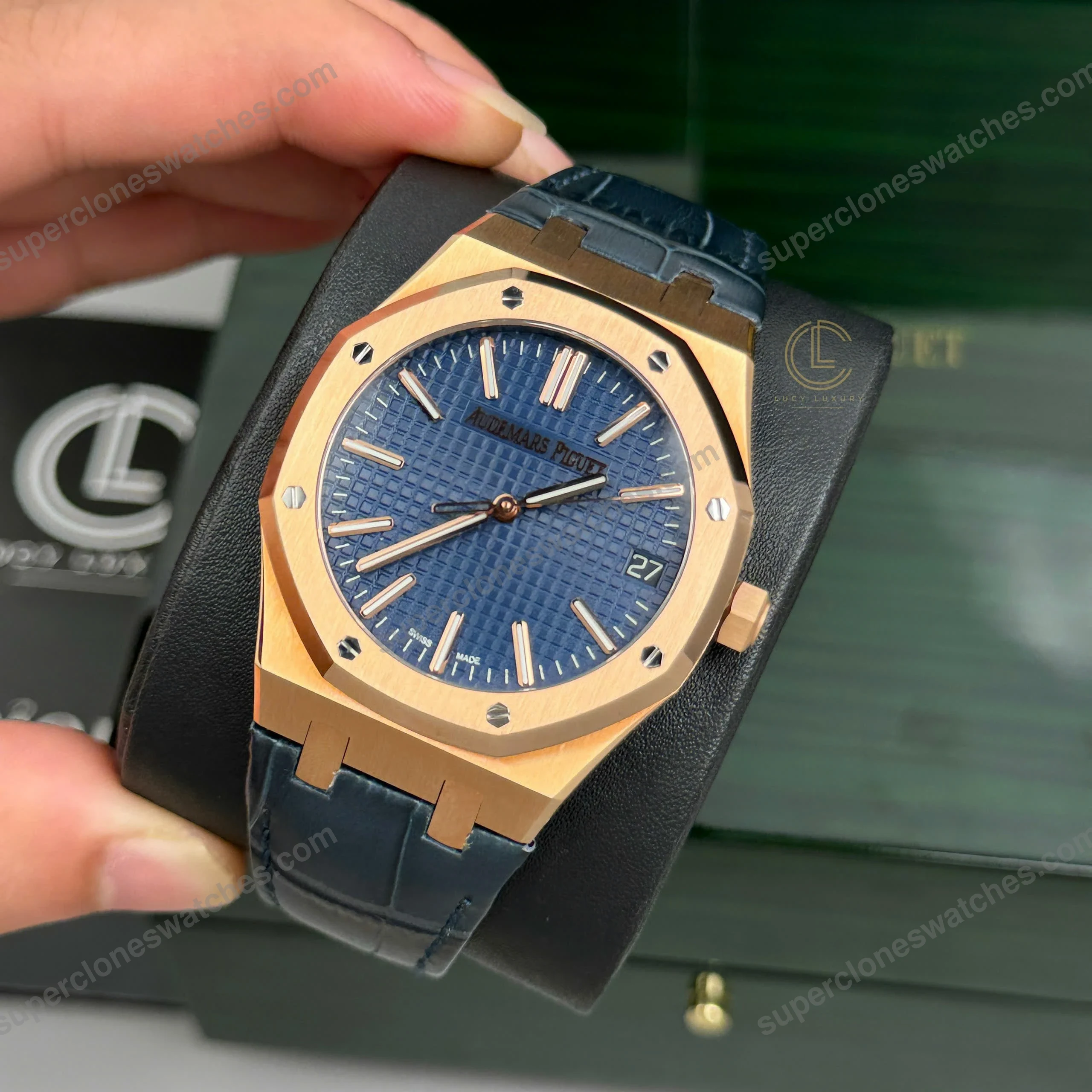 Super-Clone-Audemars-Piguet-Royal-Oak-15510OR-Yellow-Gold-41mm-Blue-Dial-3