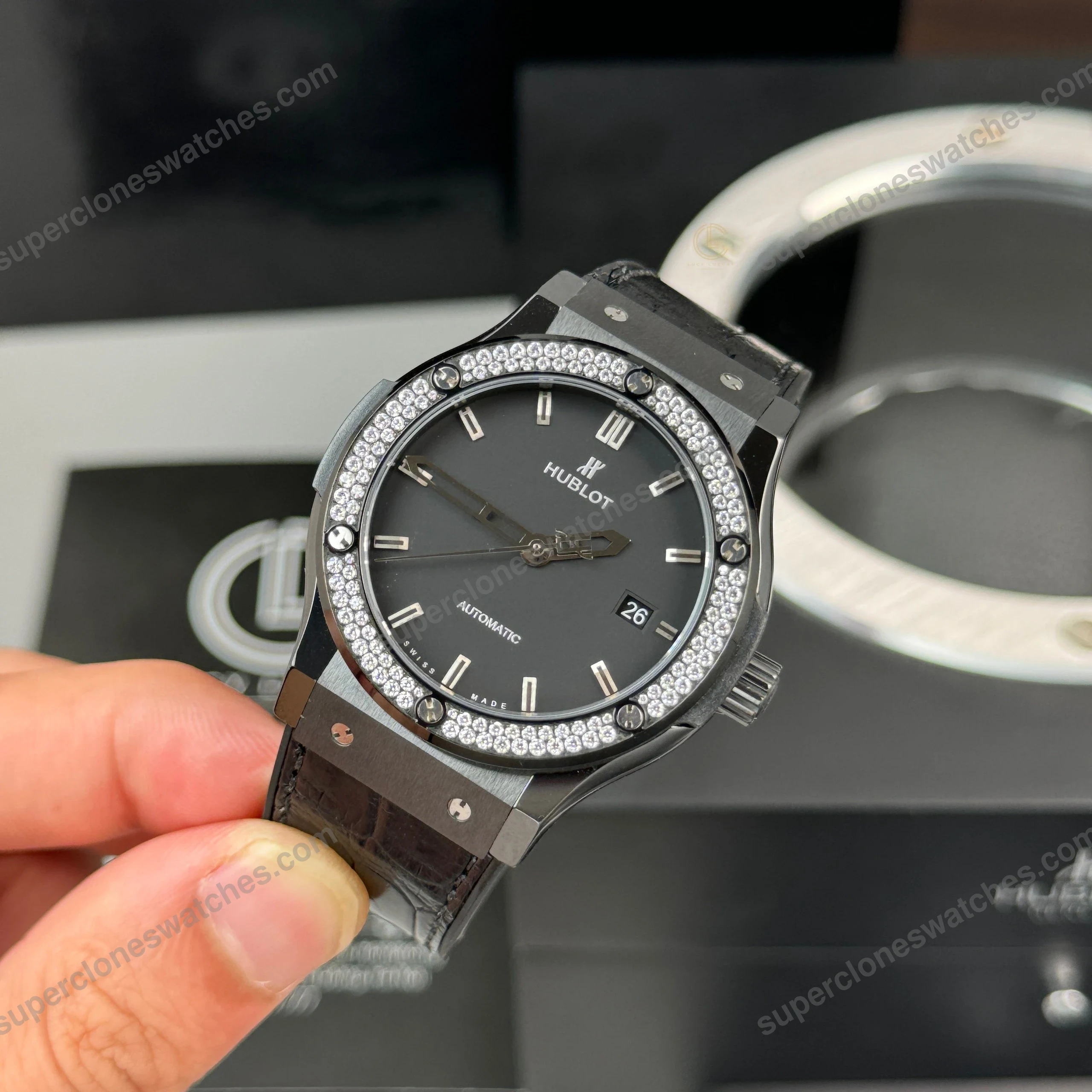 Super-Clone-Hublot-Classic-Fusion-Ceramic-Diamonds-42mm-Black-Dial-JJZ-Base-–-3