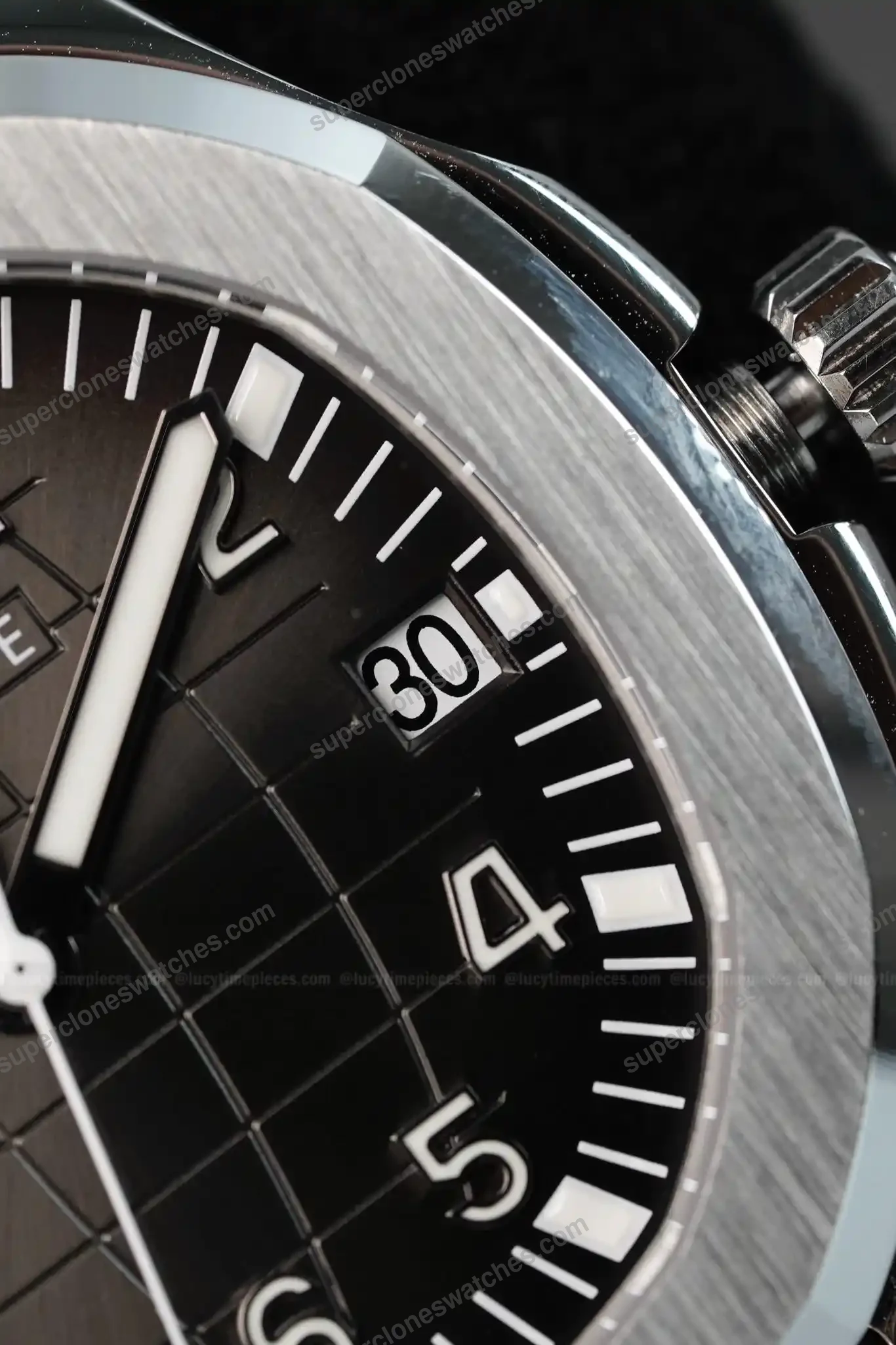 Super-Clone-Patek-Philippe-Aquanaut-5167A-001-40mm-8