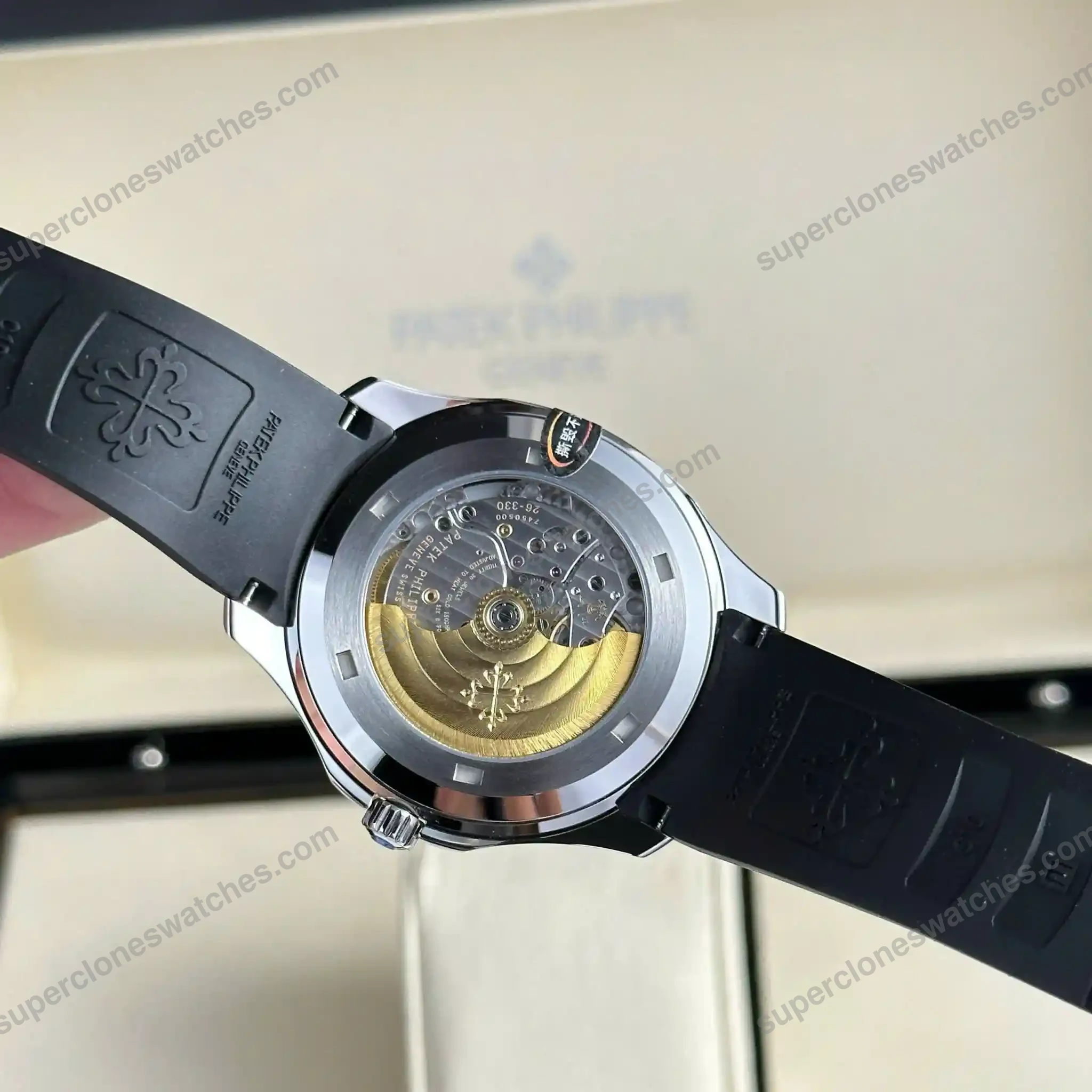 Super-Clone-Patek-Philippe-Aquanaut-5167A-001-Grey-Dial-V3-Update-10