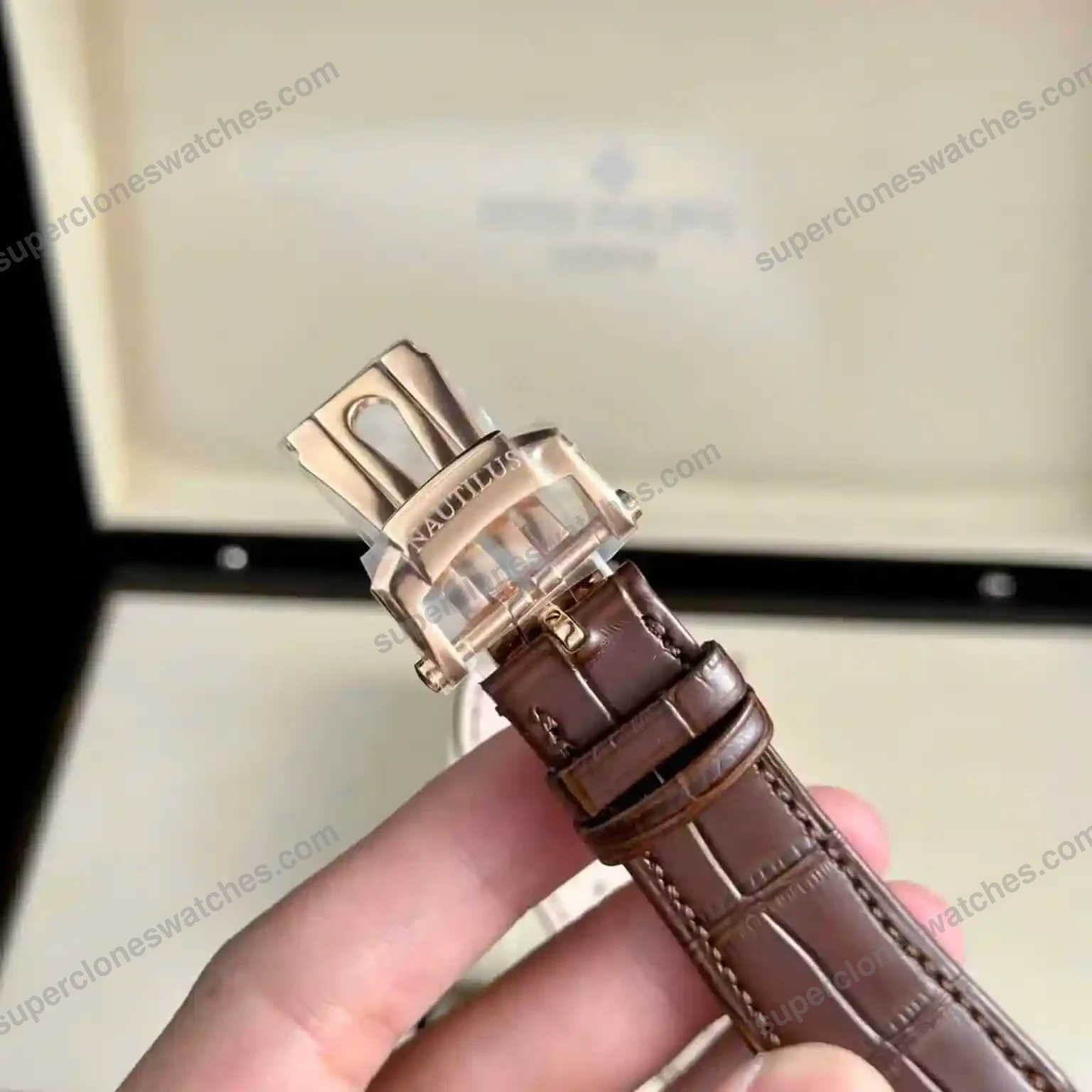 Super-Clone-Patek-Philippe-Nautilus-57121R-–-001-Grey-Dial-V3-9