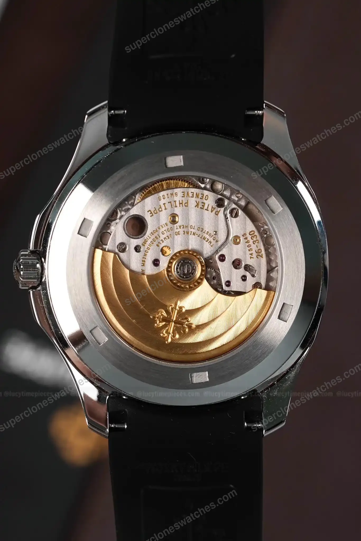 Super-Clone-Patek-Philippe-Aquanaut-5167A-001-40mm-10