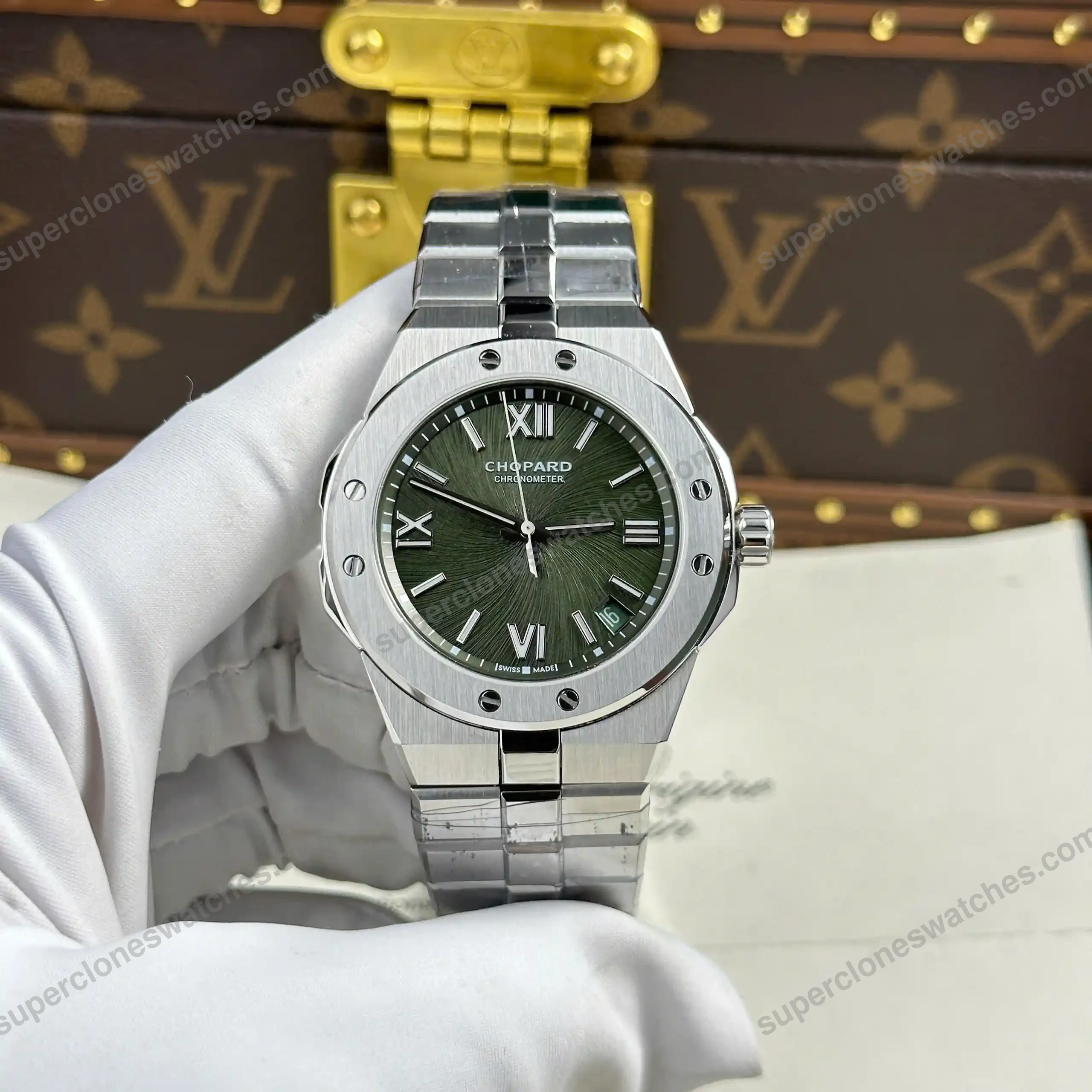 Super-Clone-Chopard-Alpine-Eagle-298600-3014-42mm-8211-2