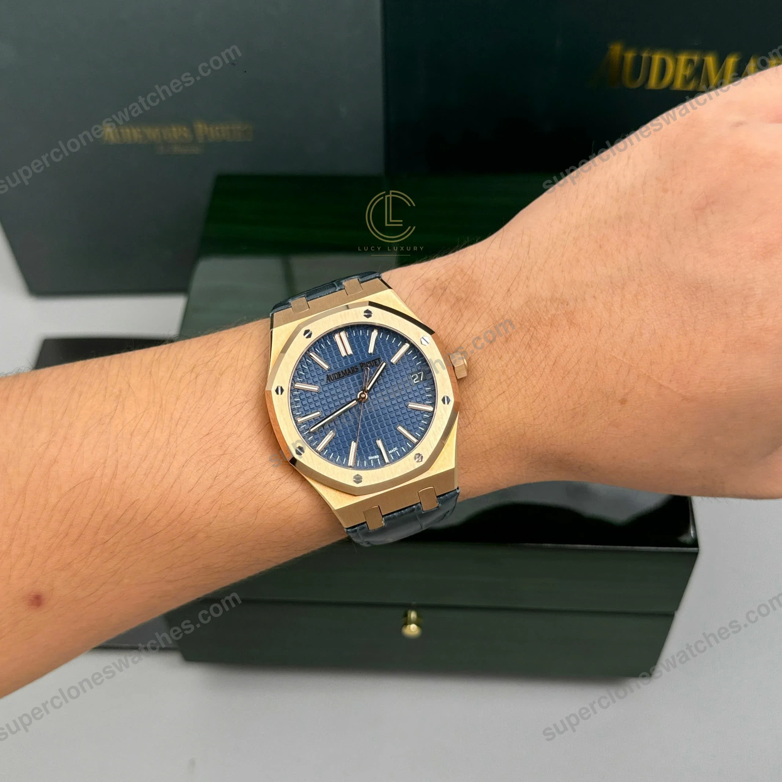 Super-Clone-Audemars-Piguet-Royal-Oak-15510OR-Yellow-Gold-41mm-Blue-Dial-4
