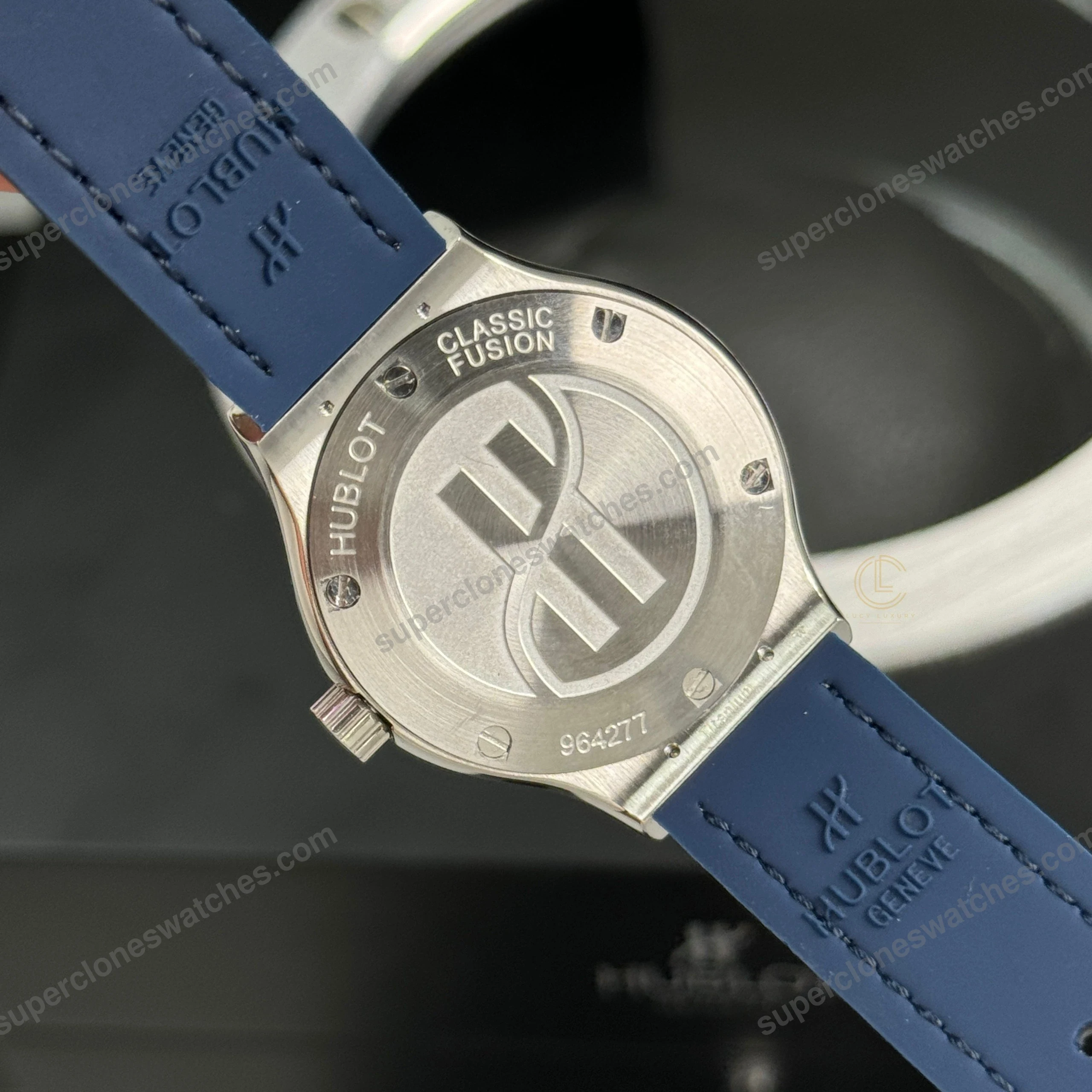Super-Clone-Hublot-Classic-Fusion-Diamonds-Moissanite-Pave-33mm-Blue-Dial-–-Ha-5